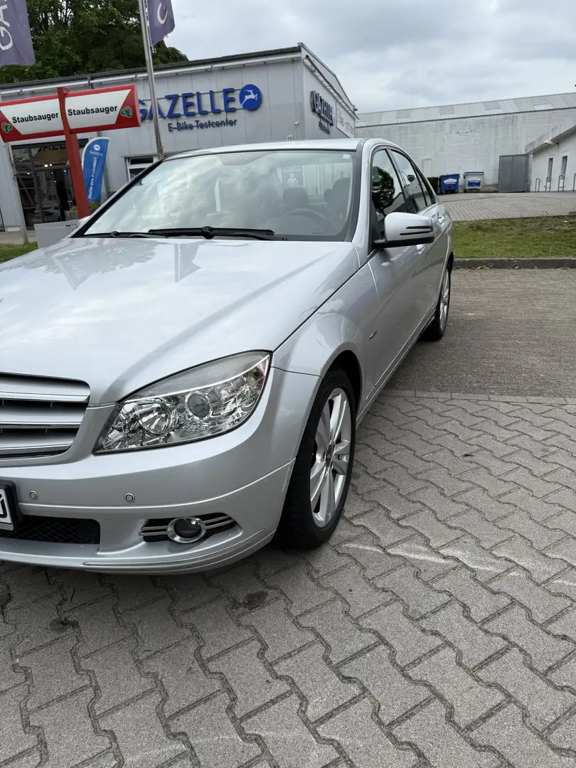 Mercedes-Benz C 180 CGI Automatik BlueEFFICIENCY Avantgarde - 2