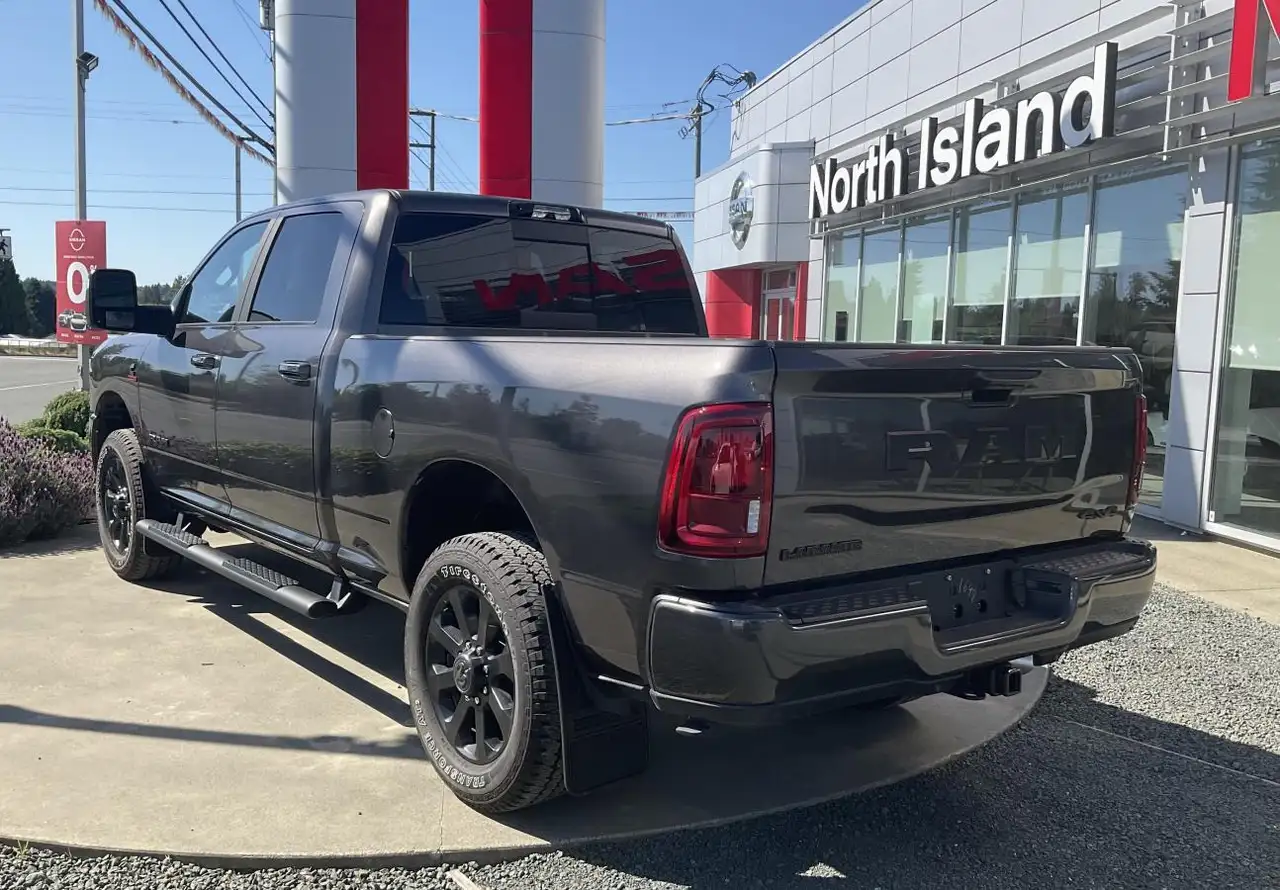 RAM 3500 photo RAM 3500