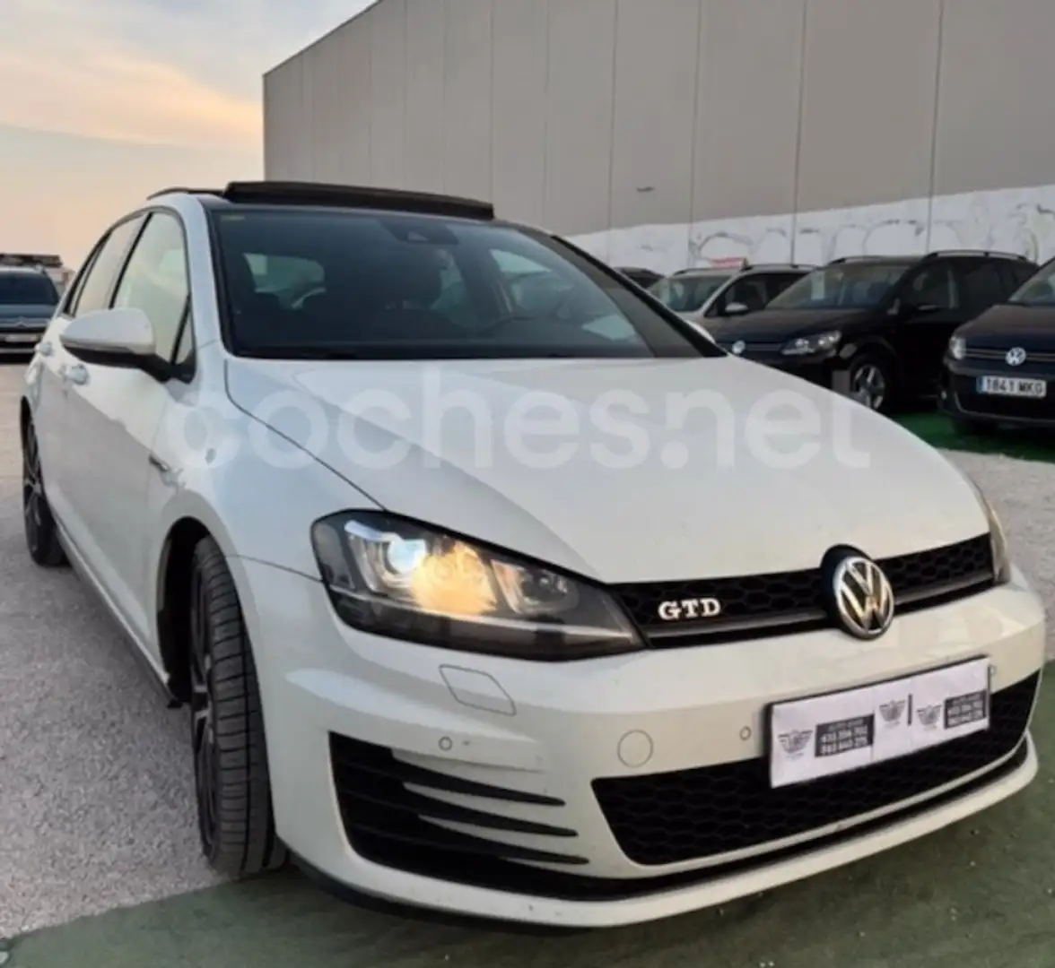 Volkswagen Golf GTD 2.0TDI CR BMT DSG 184 - 2