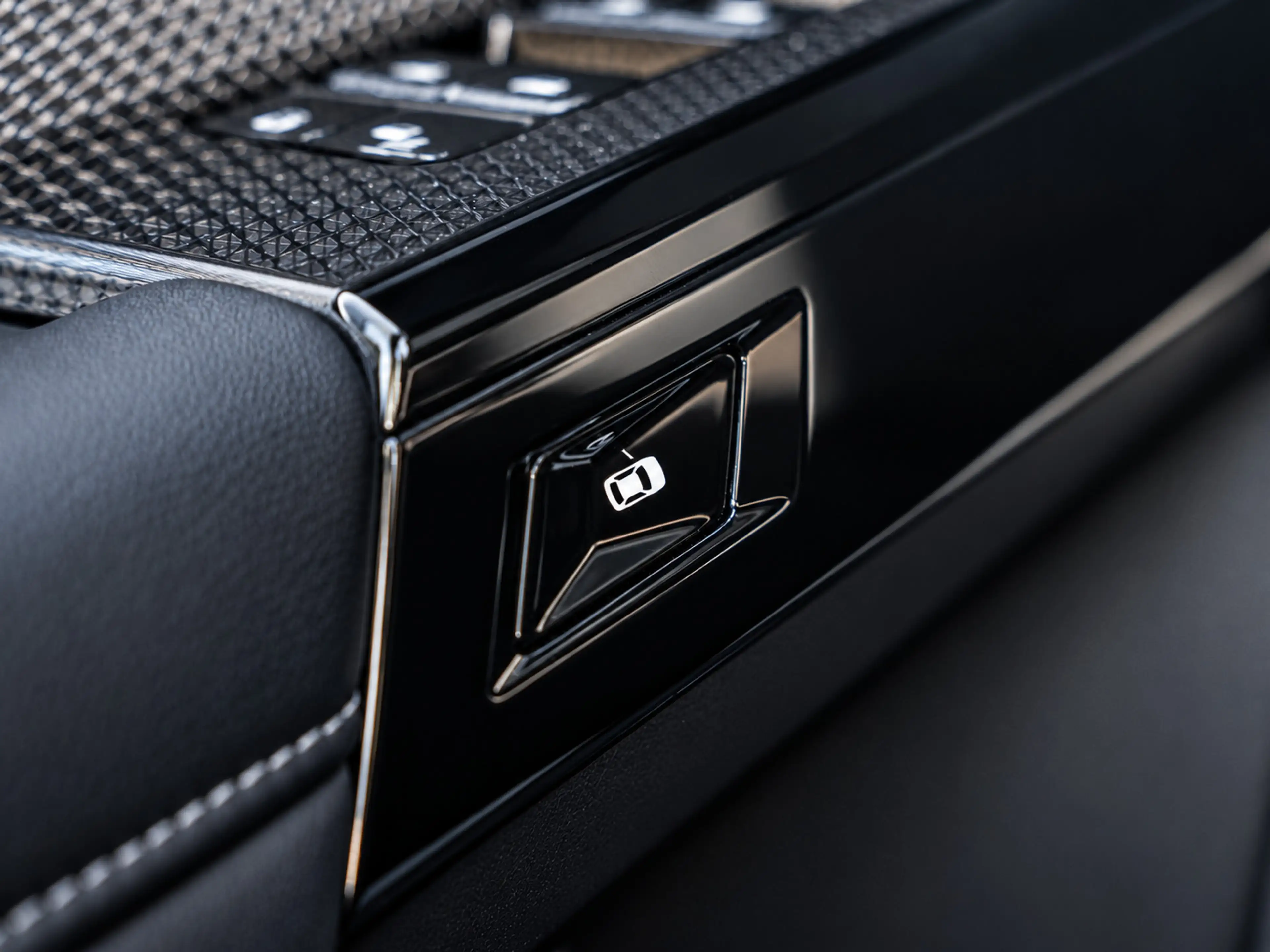 BMW 750 7-serie 750e XDrive|PANO|SKYLOUNGE|B&W|EL.DEUR|INC — photo 15
