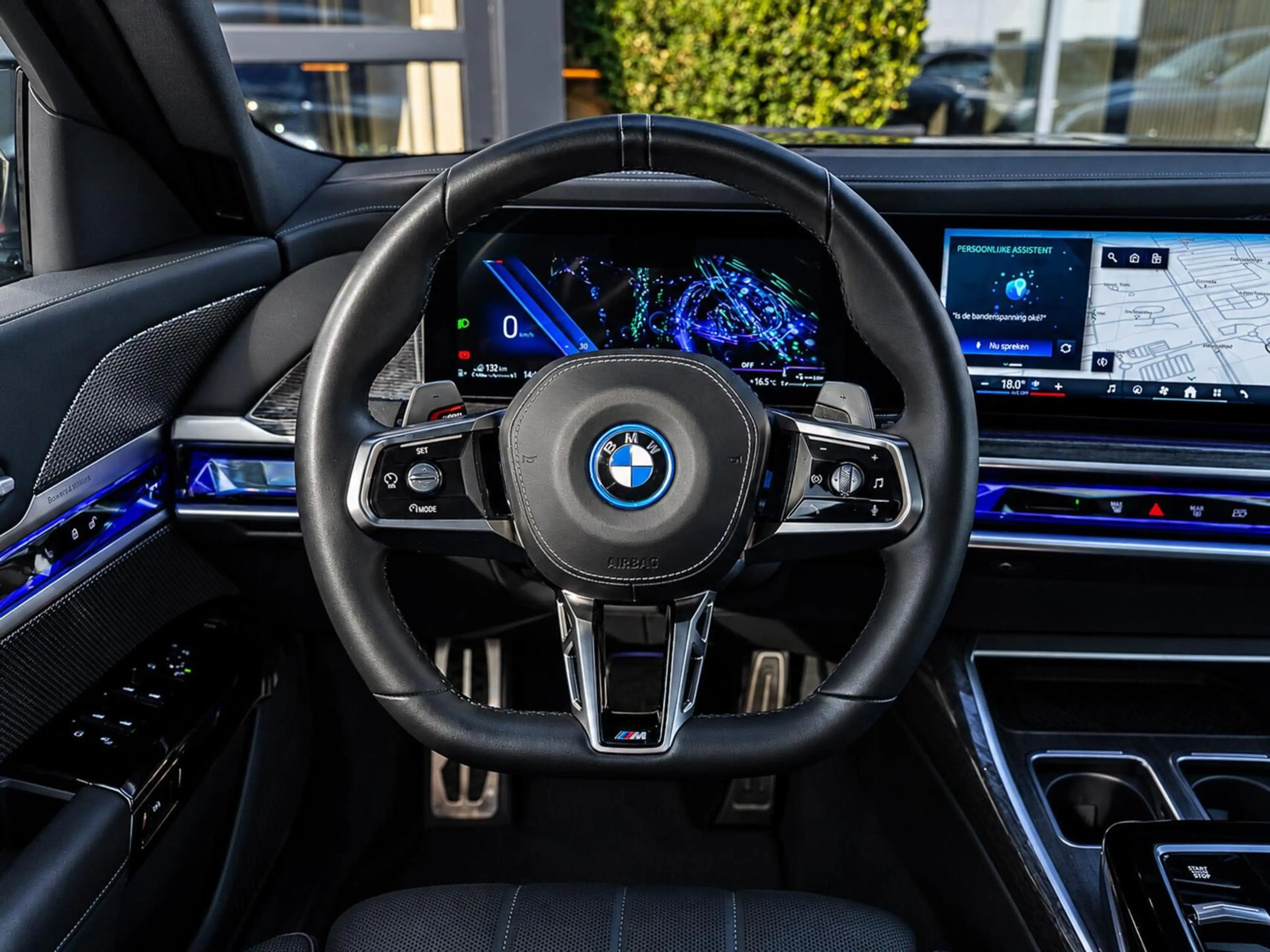 BMW 750 7-serie 750e XDrive|PANO|SKYLOUNGE|B&W|EL.DEUR|INC — photo 11