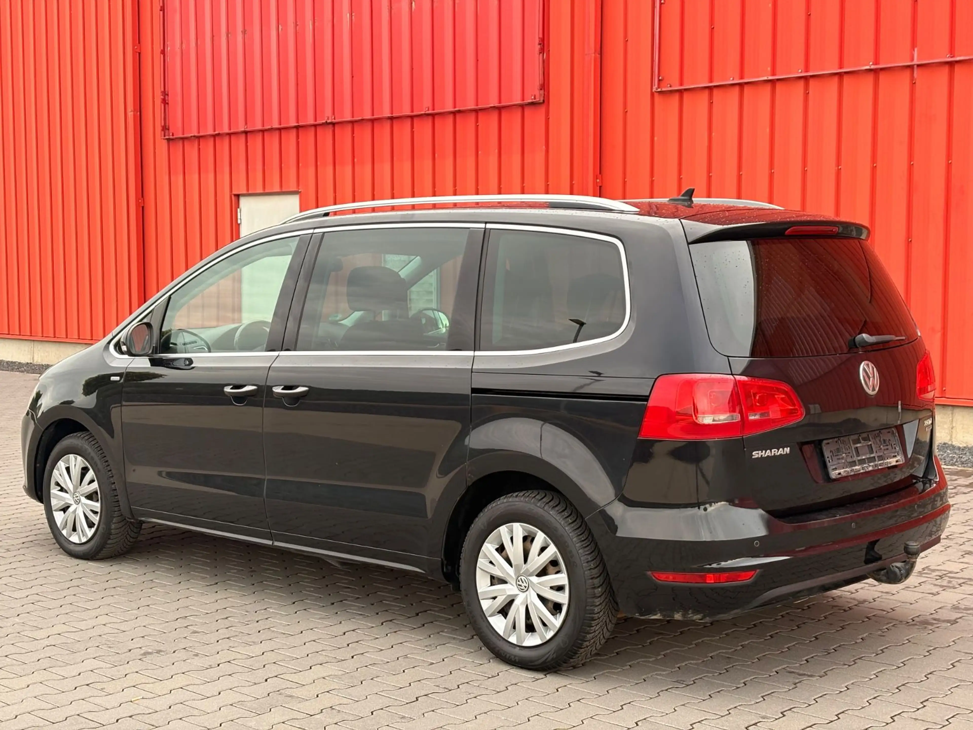 Volkswagen Sharan Match 2.0 TDI 7Sitzer TÜV-NEU Navi 1Hand Pano — photo 4