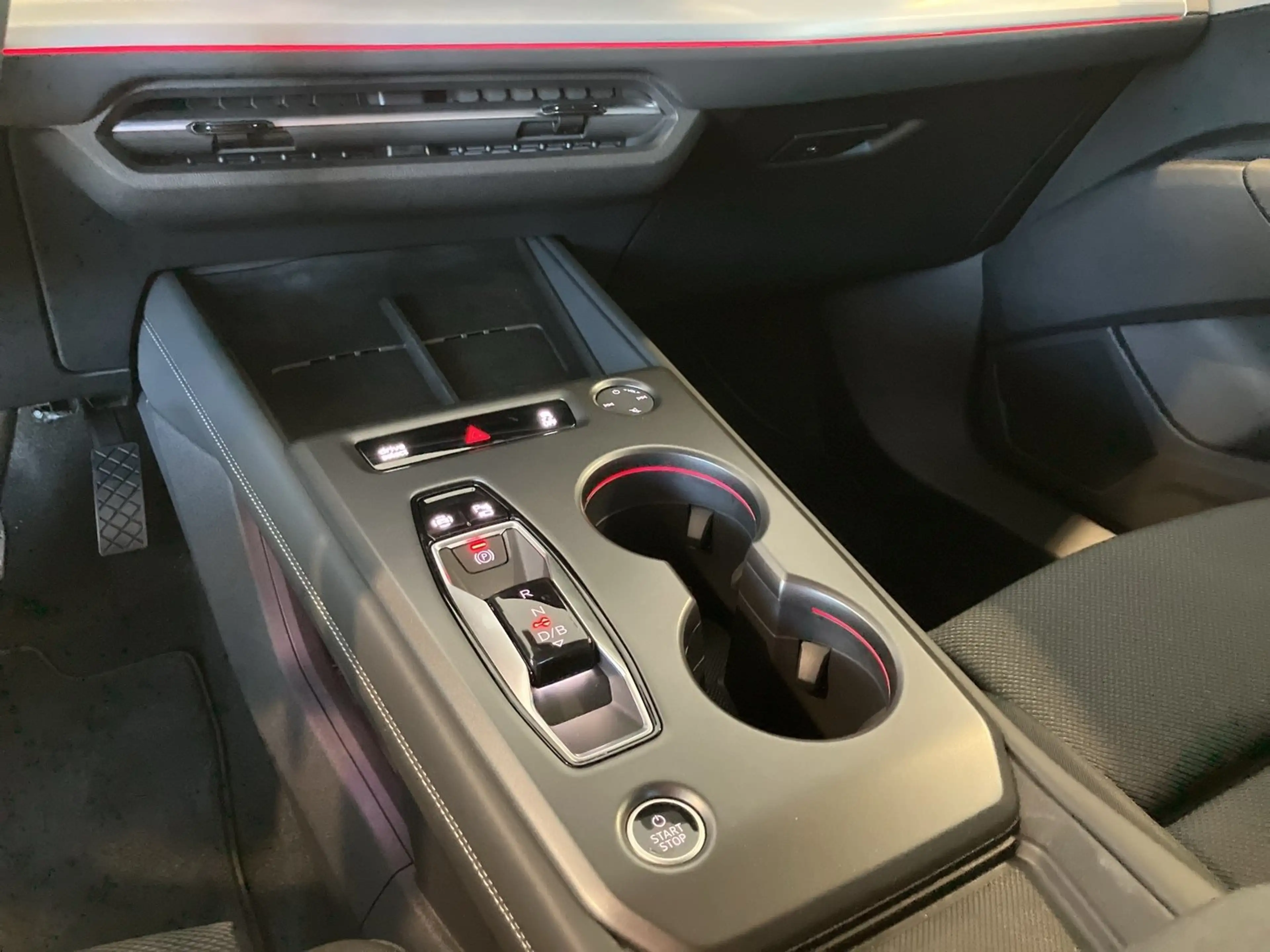 Audi Q4 e-tron performance — photo 15