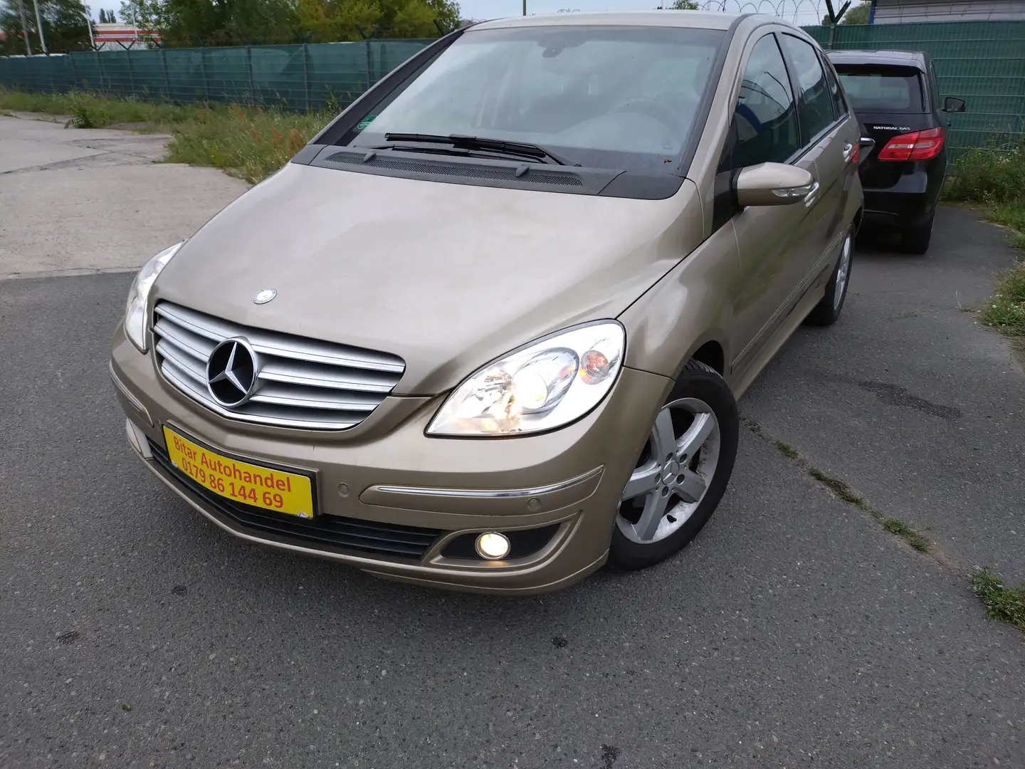 Mercedes-Benz B 170 B 170 +2Hd+Aut+SHZ+PDC+Carplay+Blue+N.Tüv Goud - 2
