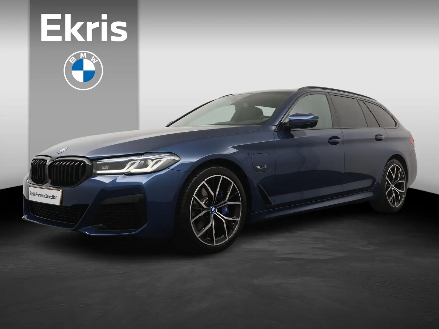 BMW 530 5-serie Touring 530e Business Edition Plus M sport Blau - 1