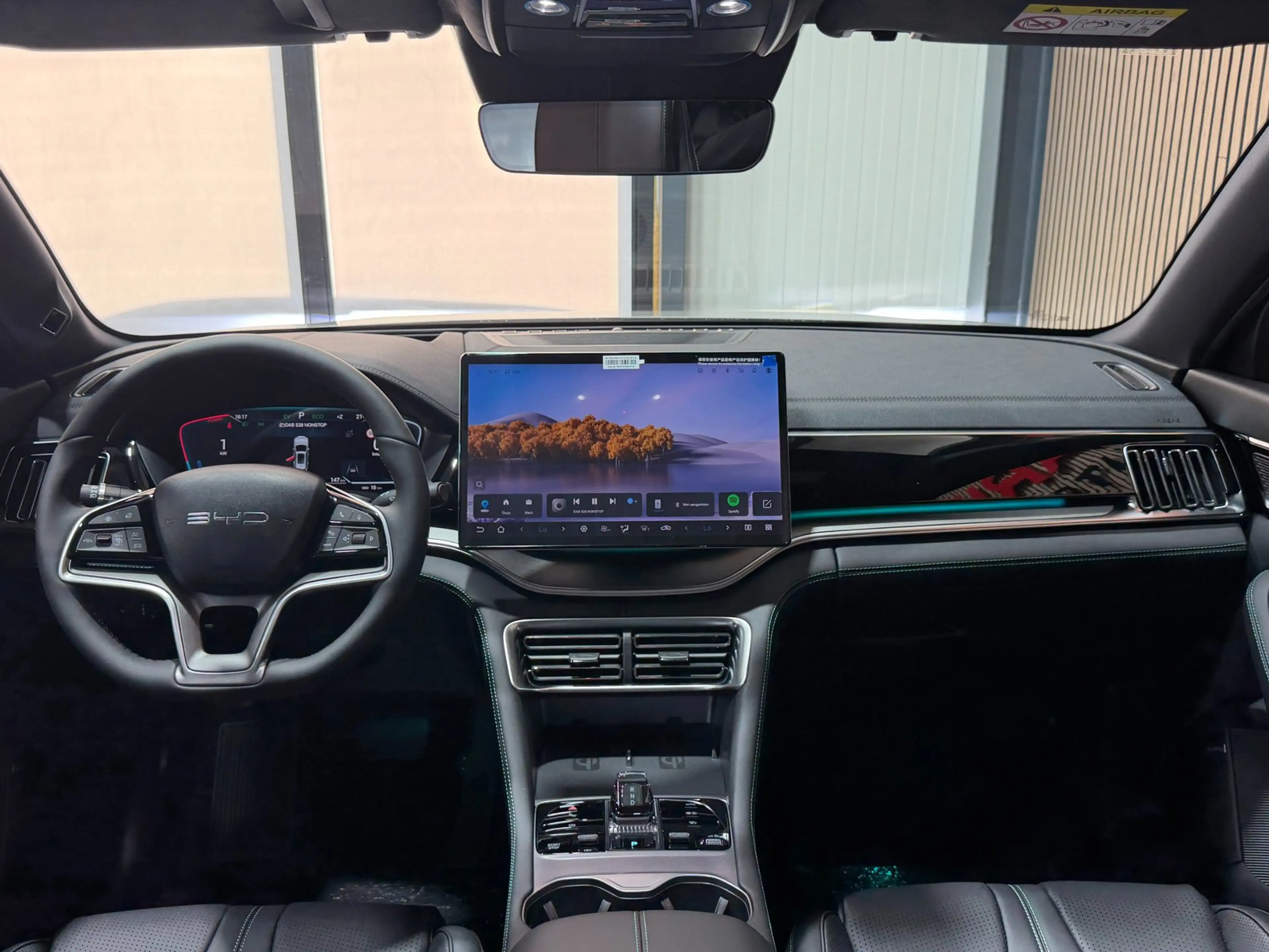 BYD Seal U Comfort PHEV / Long Range 125KM Elektrisch / 26,6 — photo 2