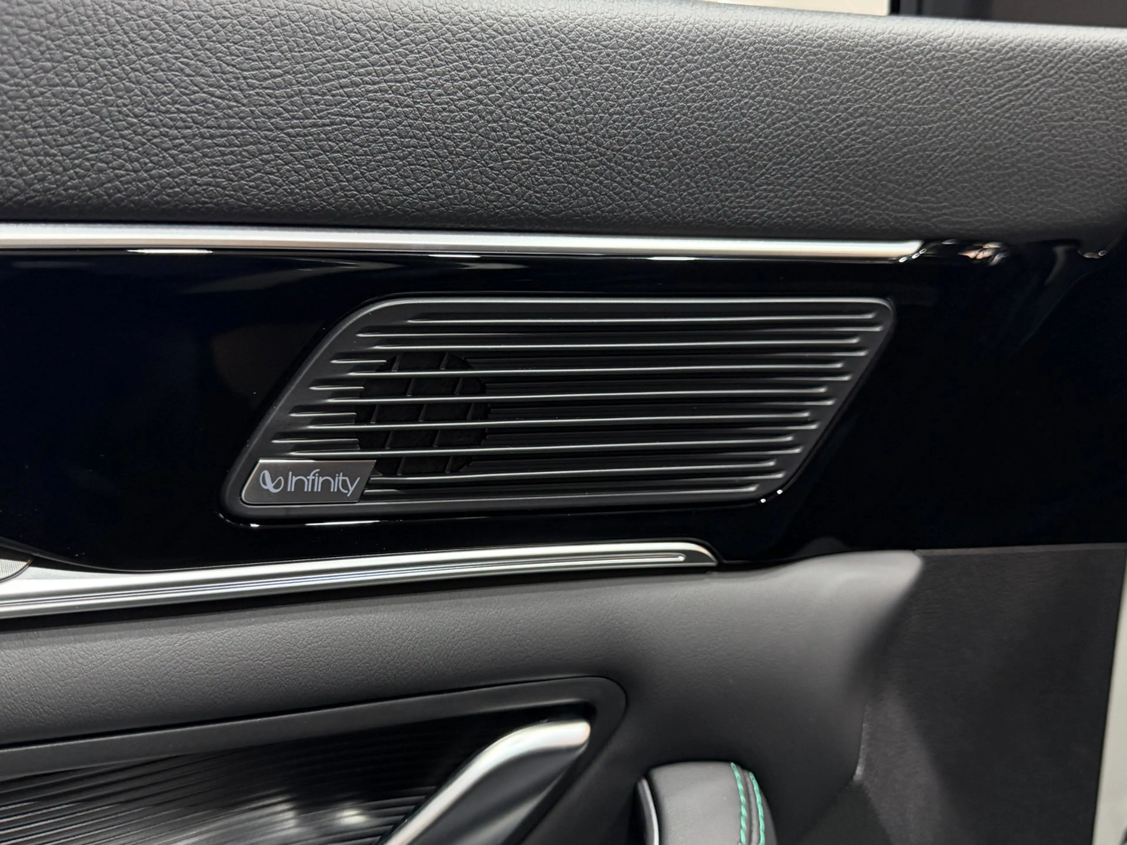 BYD Seal U Comfort PHEV / Long Range 125KM Elektrisch / 26,6 — photo 8