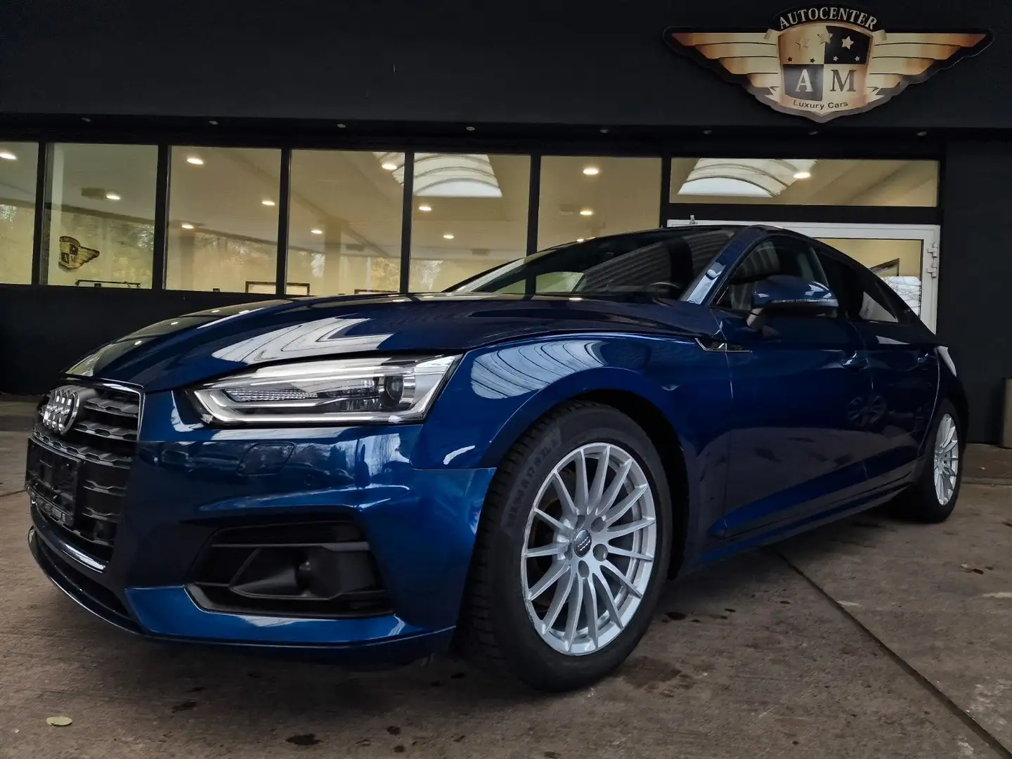 Audi A5 Sportback 2.0 TDI Aut. NAVI/DAB/LEDER/AHK/StH Blauw - 1
