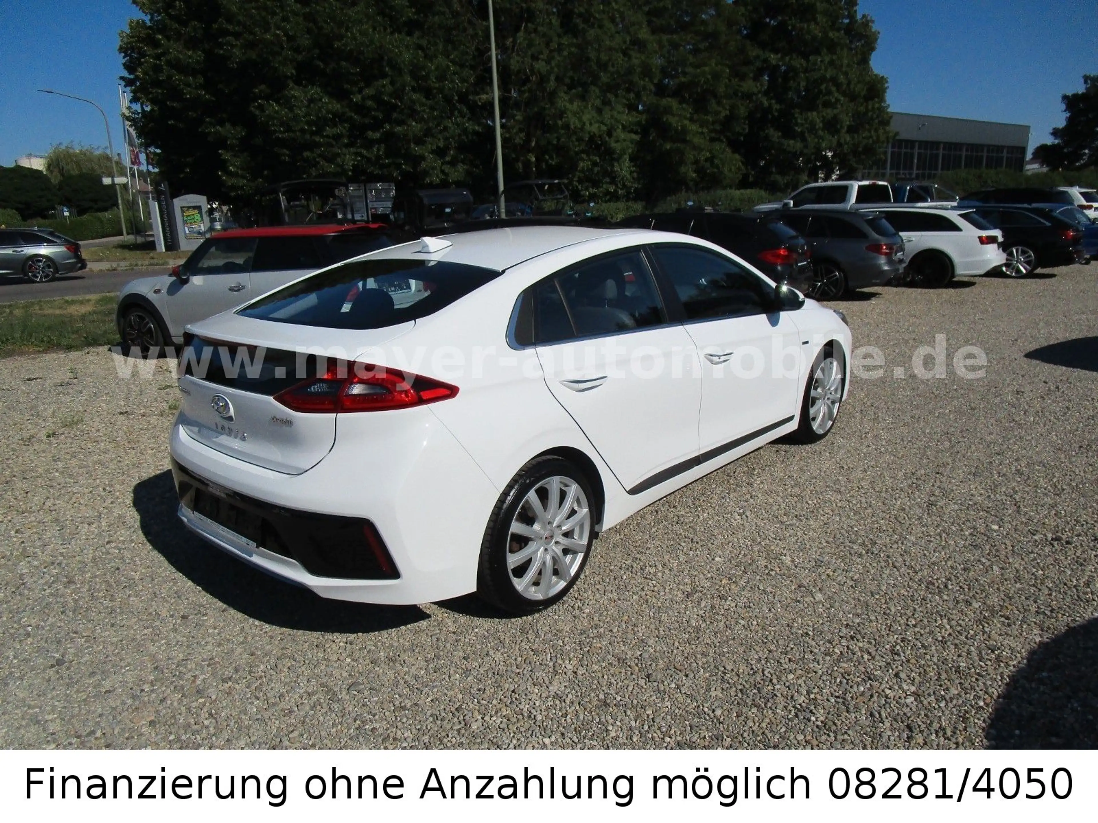 Hyundai IONIQ Premium Plug-In Hybrid*1.Hand*ACC*SD*VOLL* — photo 8
