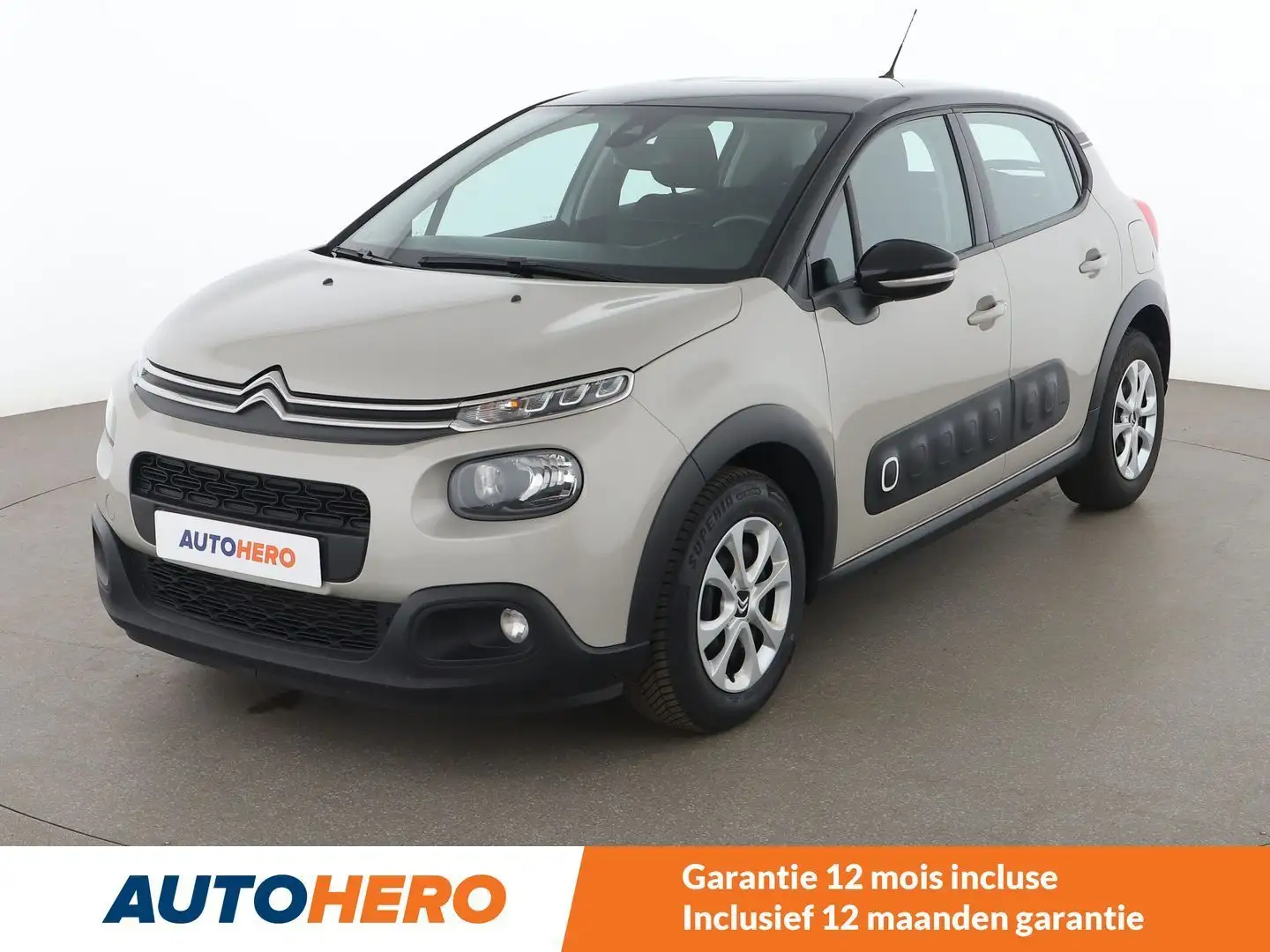Citroen C3 1.2 PureTech Shine Gris - 1