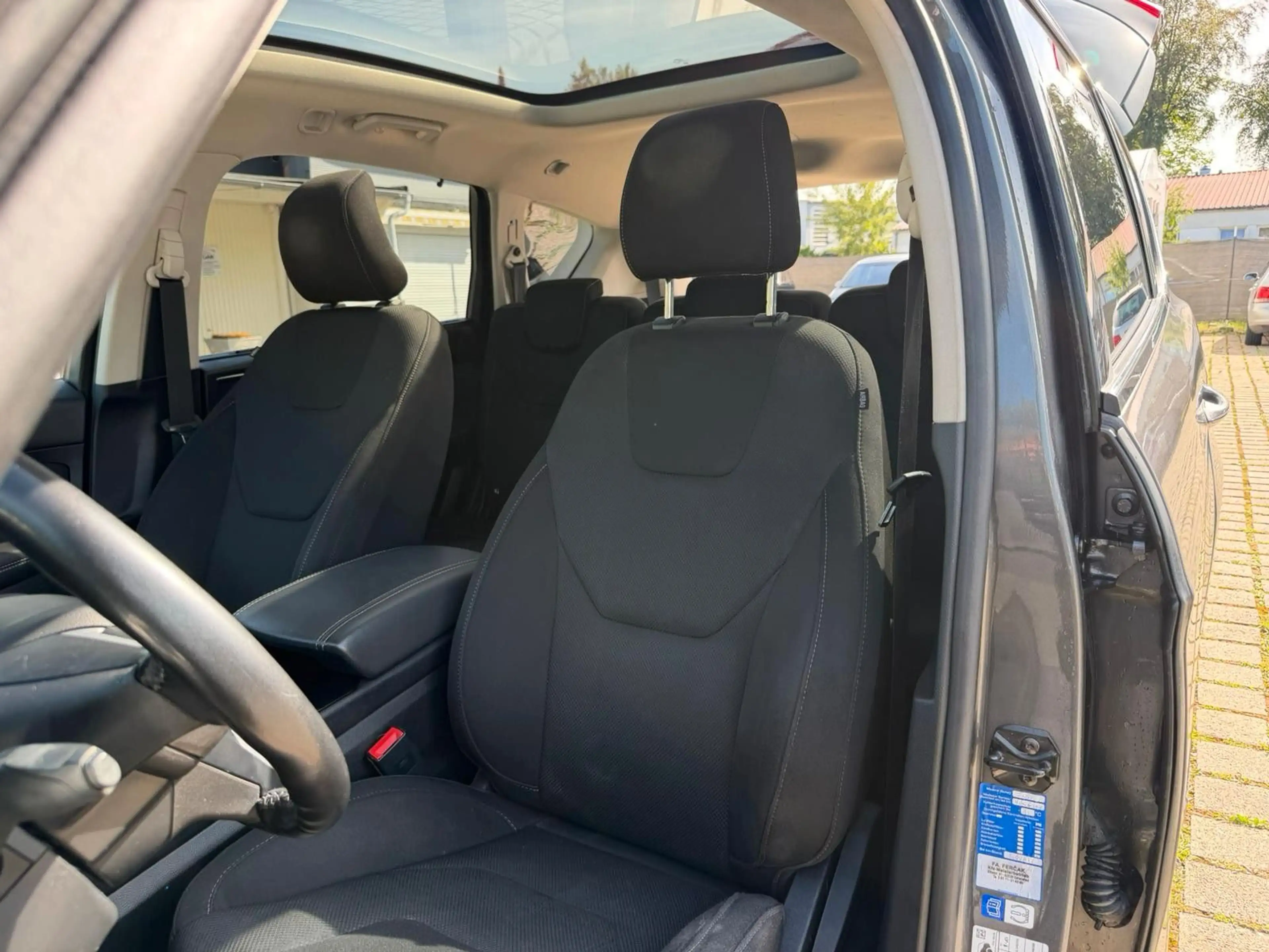 Ford S-Max S-MAX Titanium 2.0 TDCI 7 Sitzer — photo 14