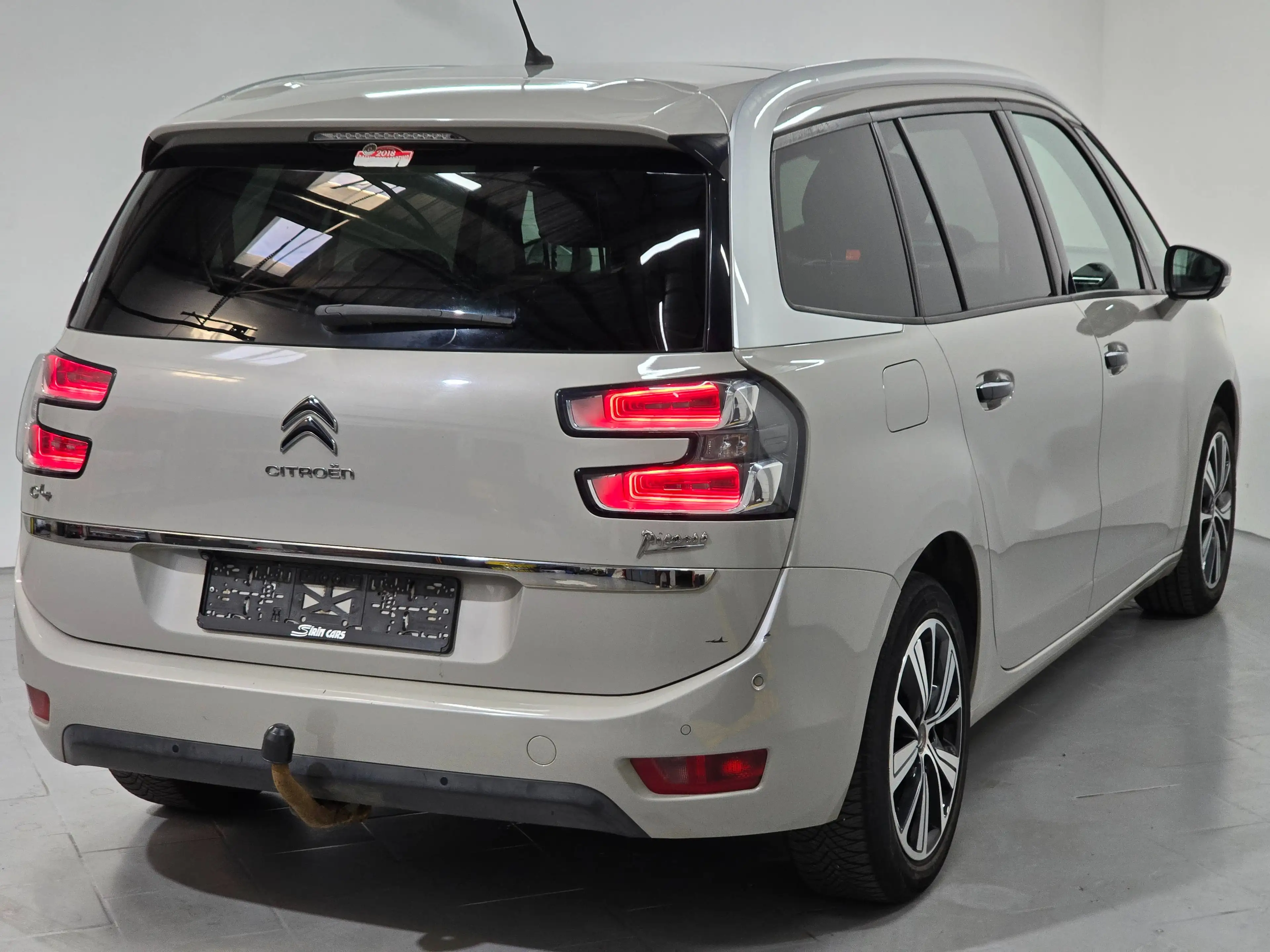 Citroen Grand C4 Picasso 2.0BlueHDI | 7places | Toit panoramique | Keyless | GARANTIE 12M — photo 5