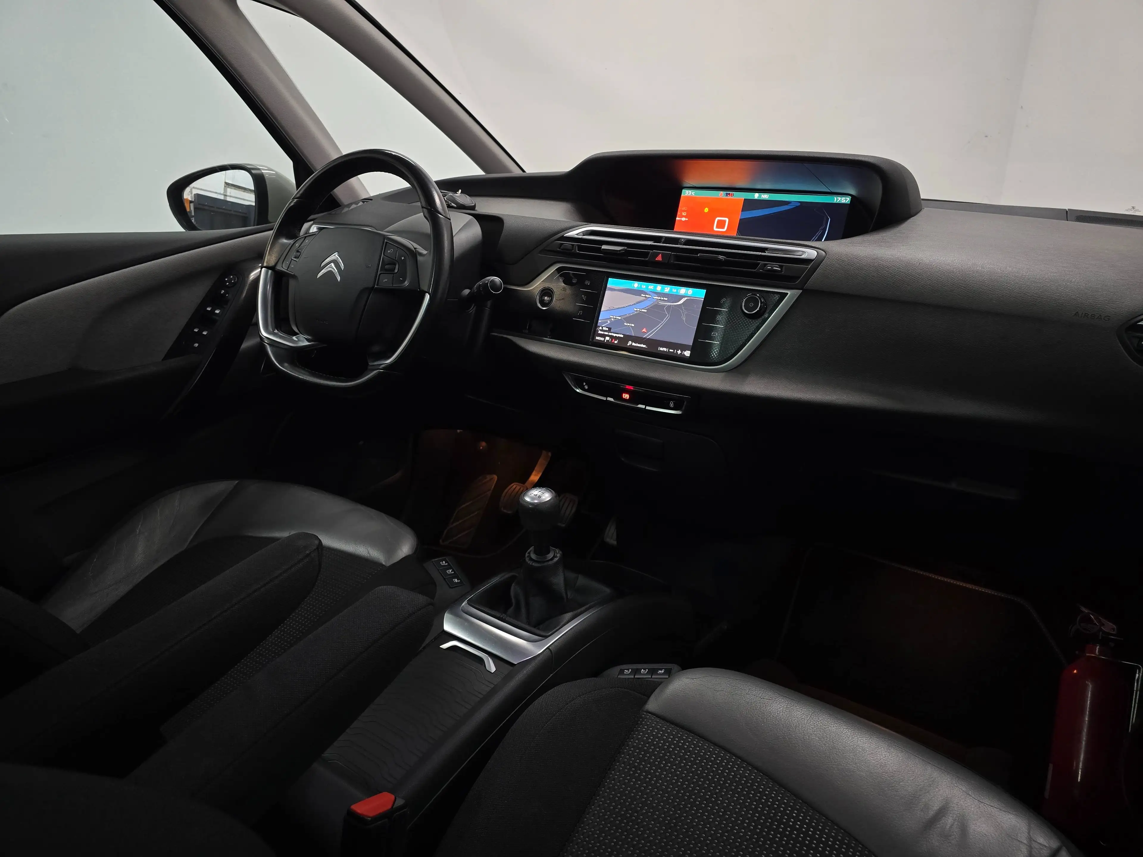 Citroen Grand C4 Picasso 2.0BlueHDI | 7places | Toit panoramique | Keyless | GARANTIE 12M — photo 10