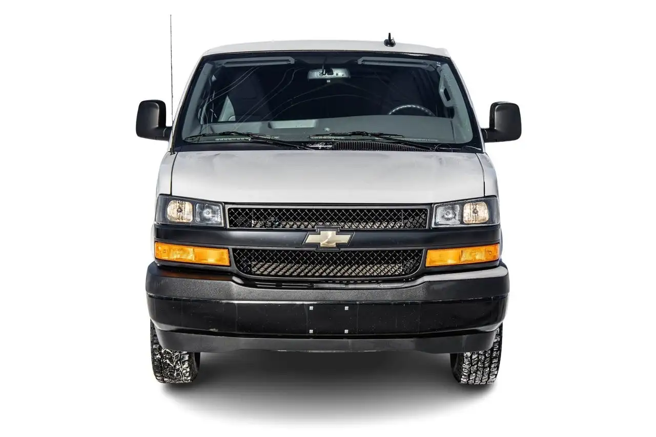 Chevrolet Express 2500 снимка Chevrolet Express 2500