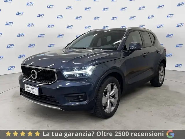 Volvo XC40 B4 AWD automatico Momentum Pro