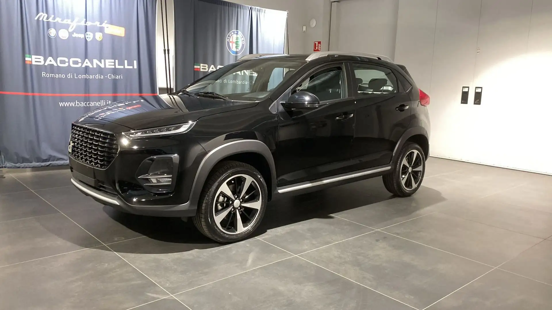 DR Automobiles DR 3.0 1.5 Bi-Fuel GPL Schwarz - 1