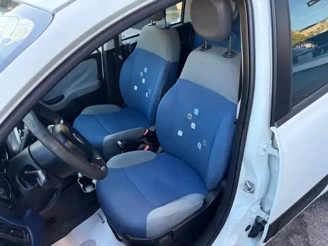 Fiat Panda view 7