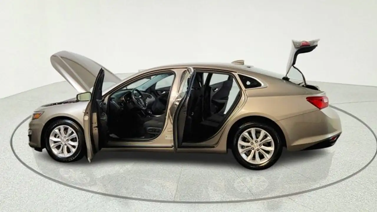 Chevrolet Malibu снимка Chevrolet Malibu
