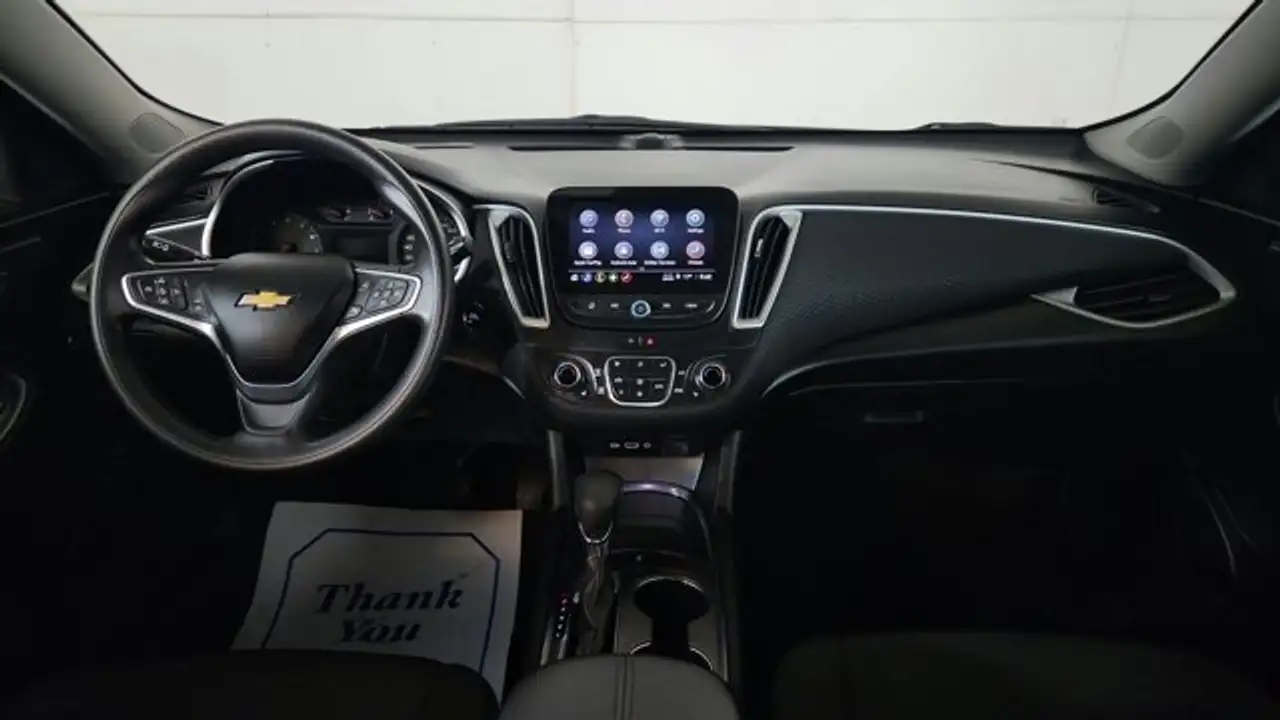 Chevrolet Malibu снимка Chevrolet Malibu