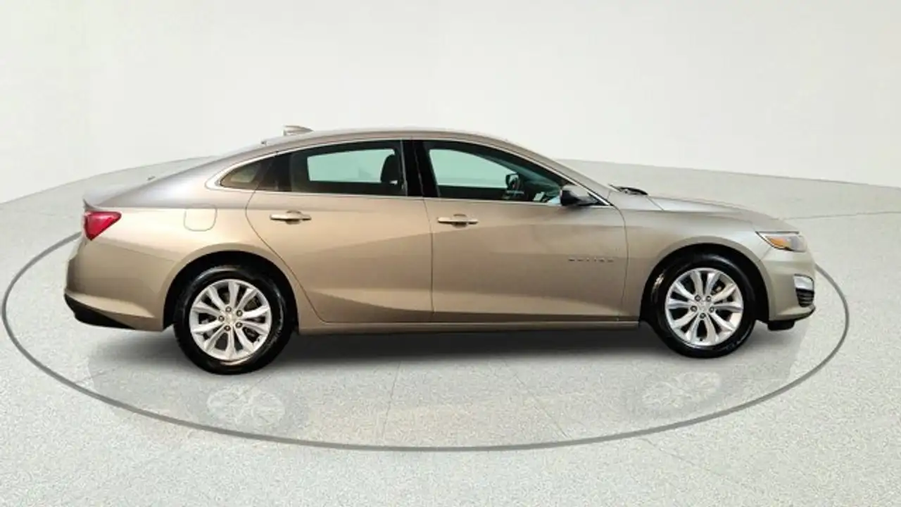 Chevrolet Malibu снимка Chevrolet Malibu