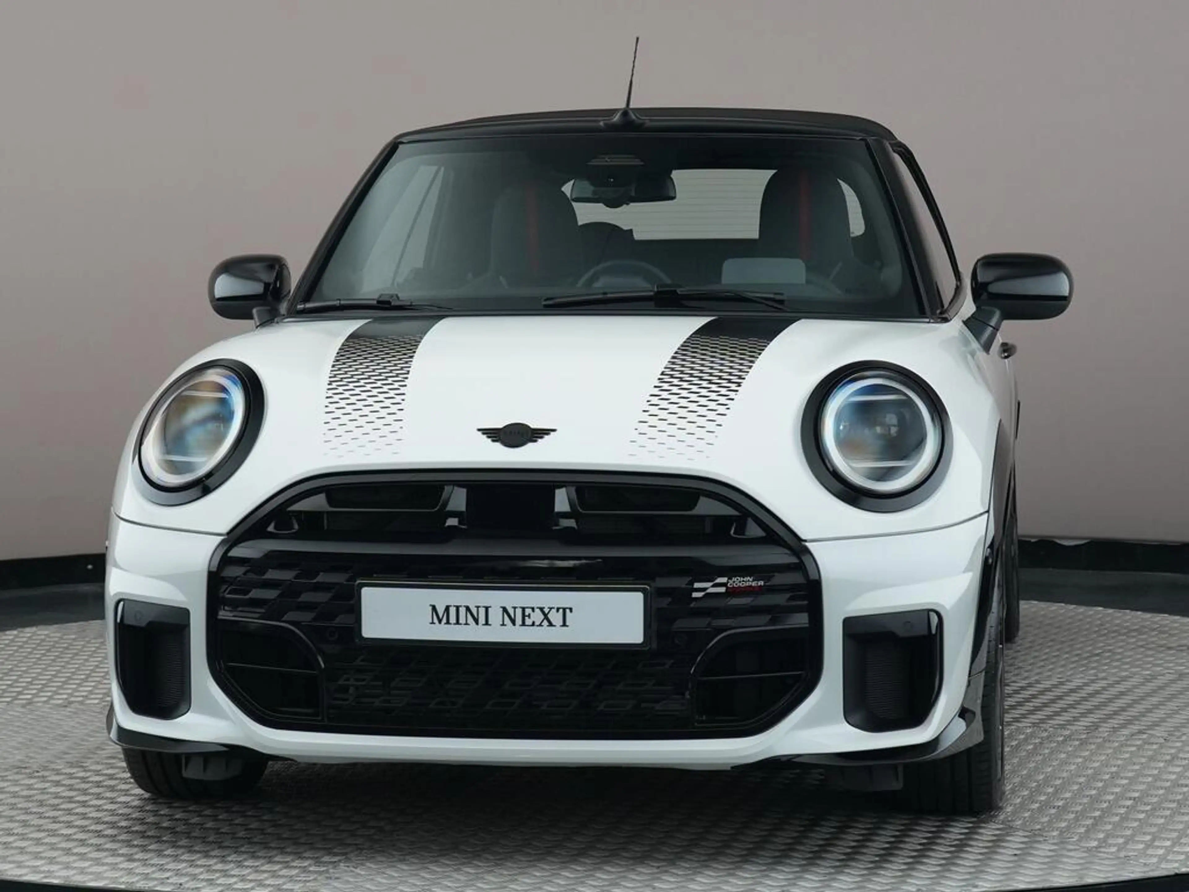 MINI Cooper C Cabrio 2.0 John Cooper Works M — photo 2