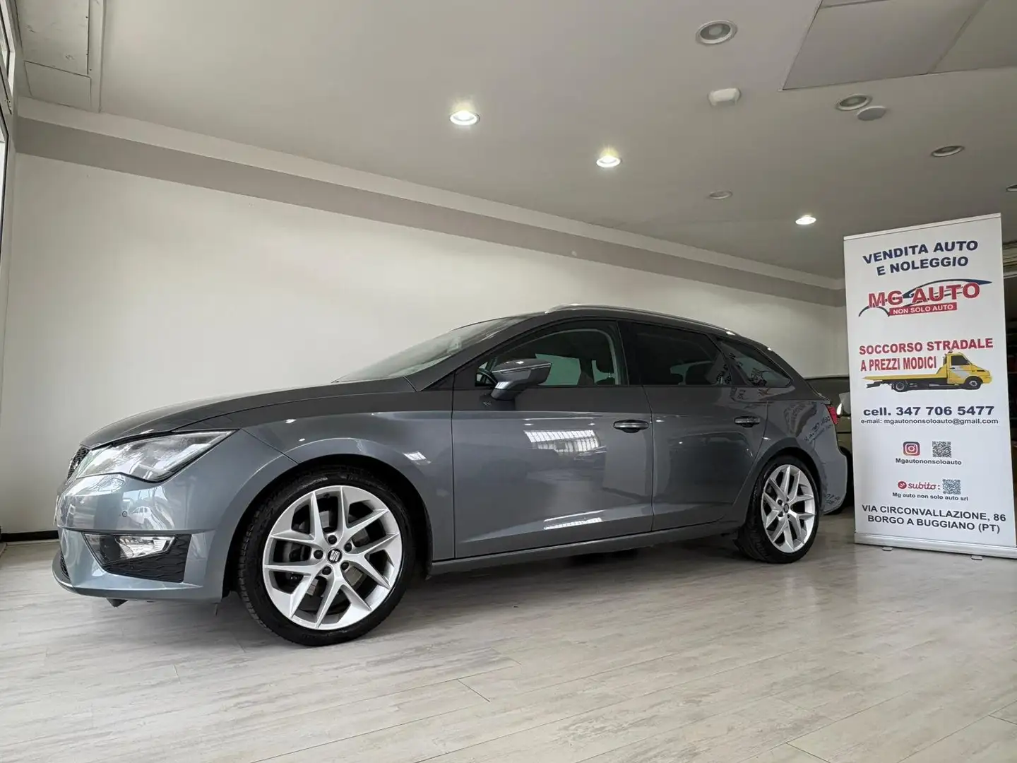 SEAT Leon Leon ST 2.0 tdi cr FR s Grigio - 1