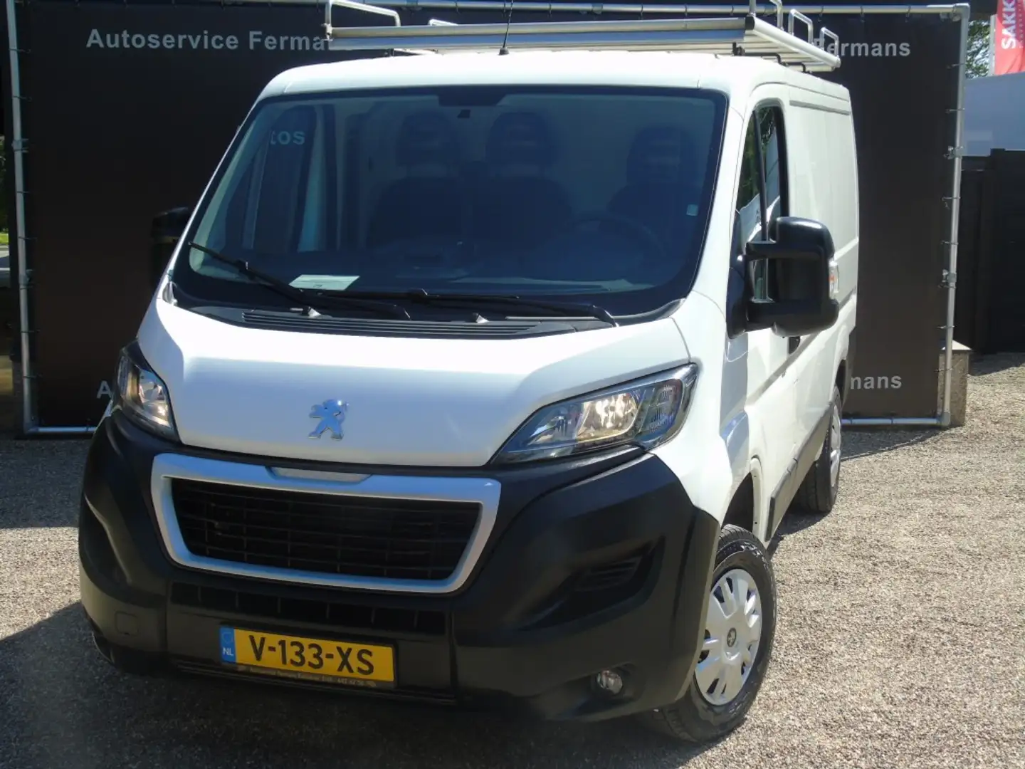 Peugeot Boxer 2019 - 138DKM - Airco - Imperial - Navi-Camera - T Blanc - 1
