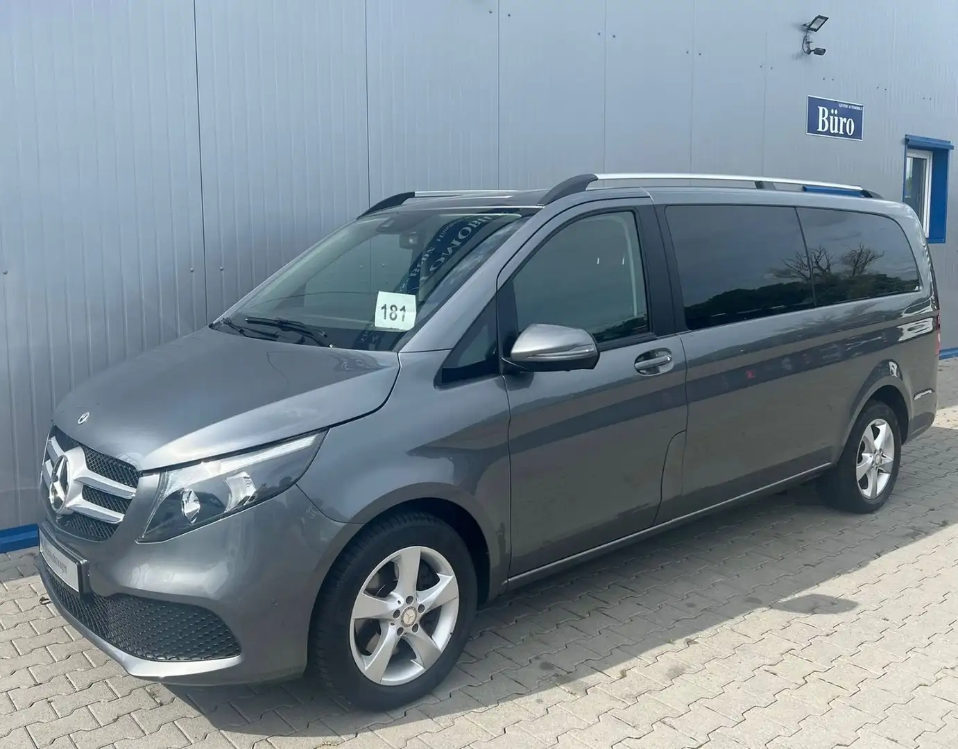 Mercedes-Benz V 250 d EXTRALANG 9G EL. TÜR MBUX 8-SITZE 360° Grau - 1