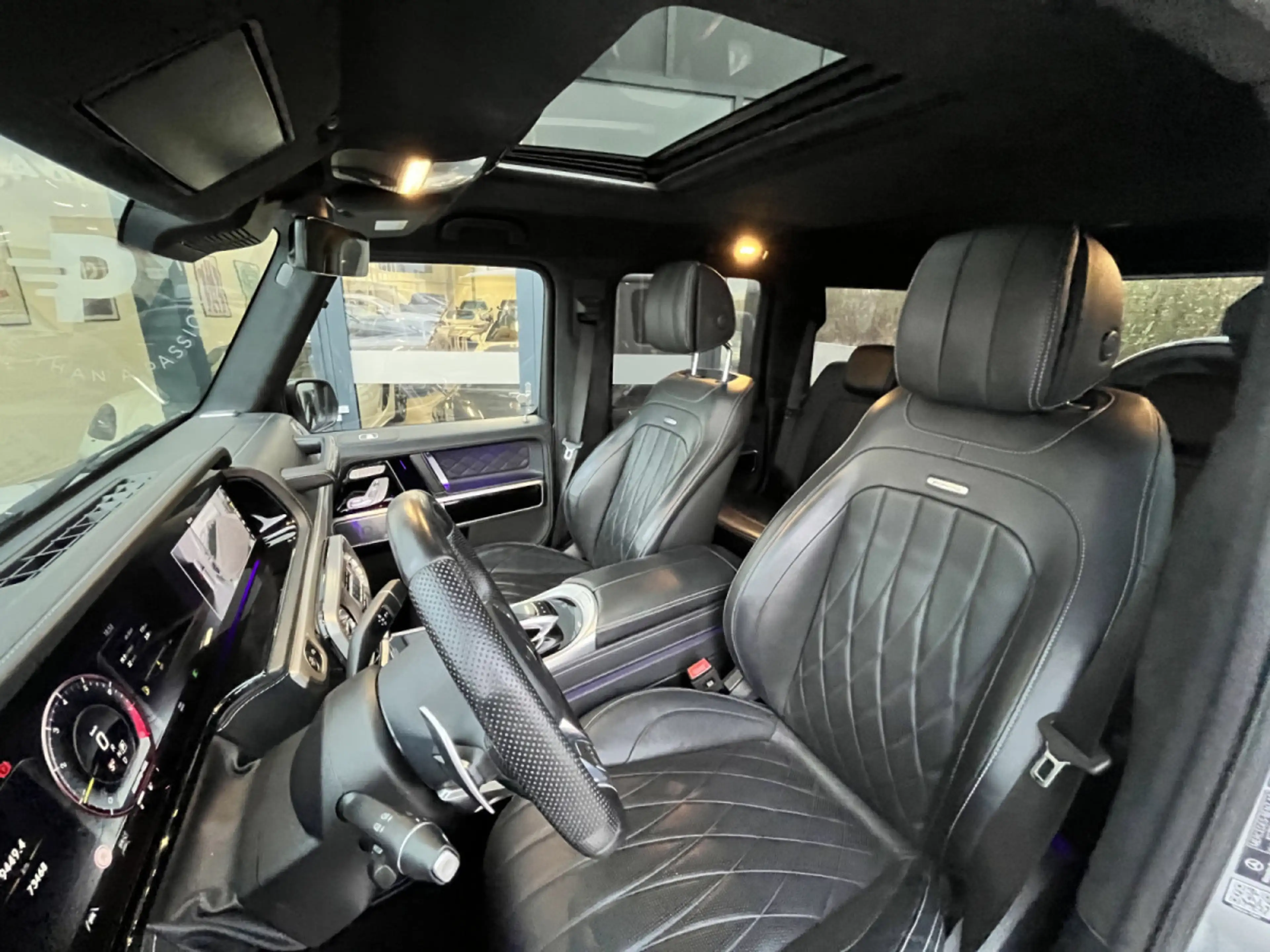 Mercedes-Benz G 63 AMG G63 AMG /SUPERIOR/ 8 WHEELS/ LAST SERVICE 09.2026 — photo 9
