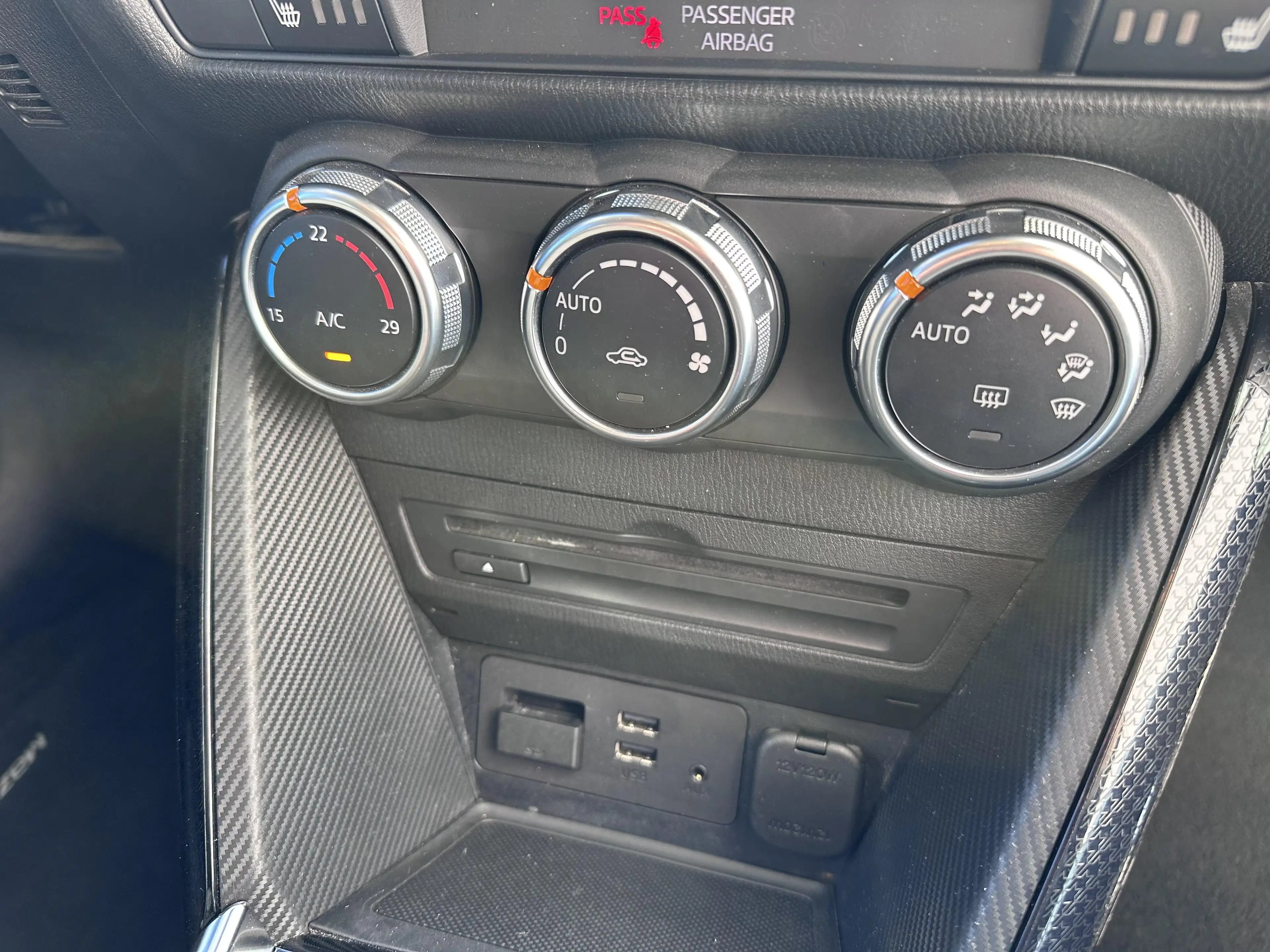 Mazda 2 1.5 SKYACTIV 90 MAN 5 — photo 11