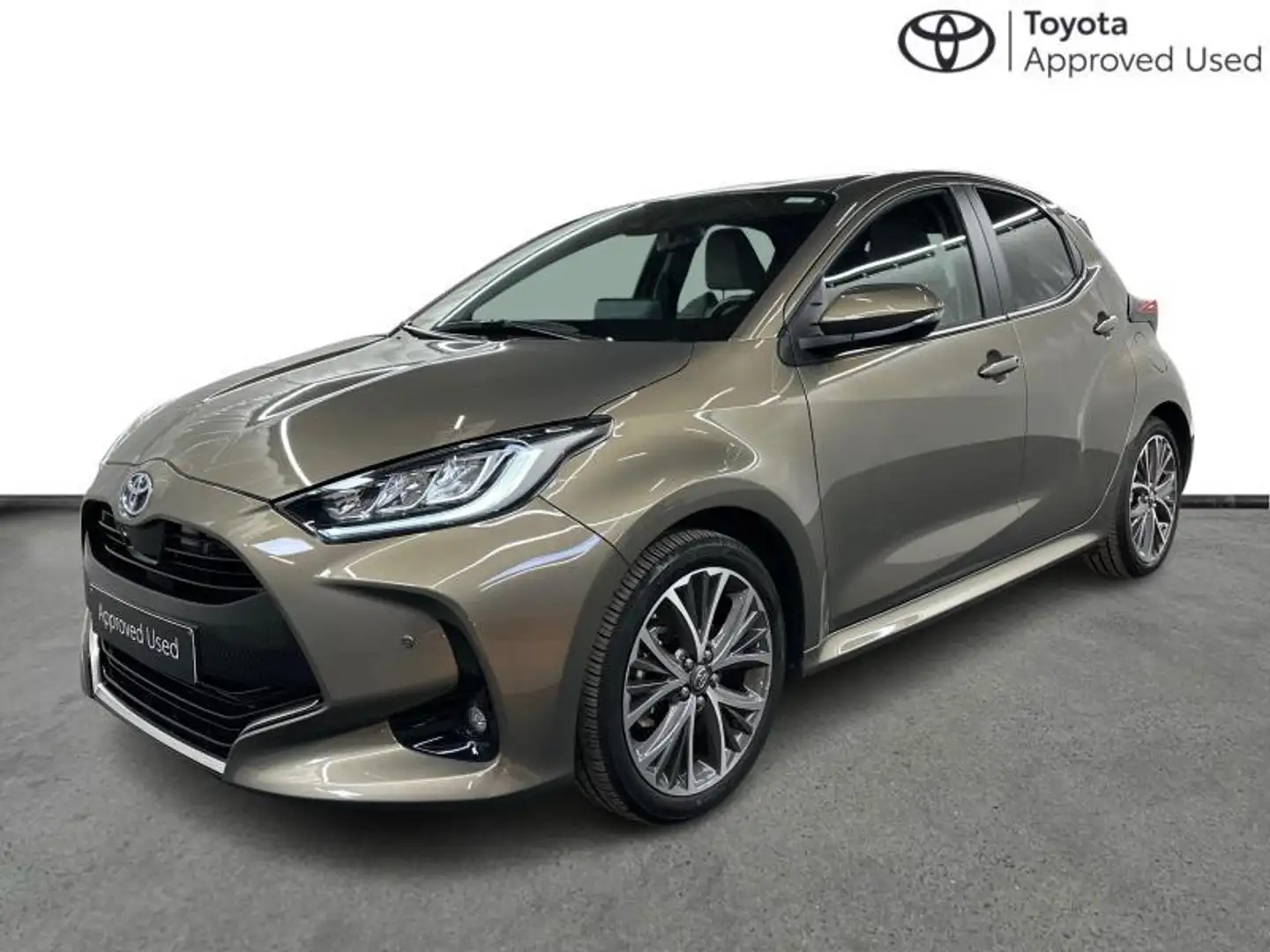 Toyota Yaris Elegant JBL HUD Carplay Groen - 1