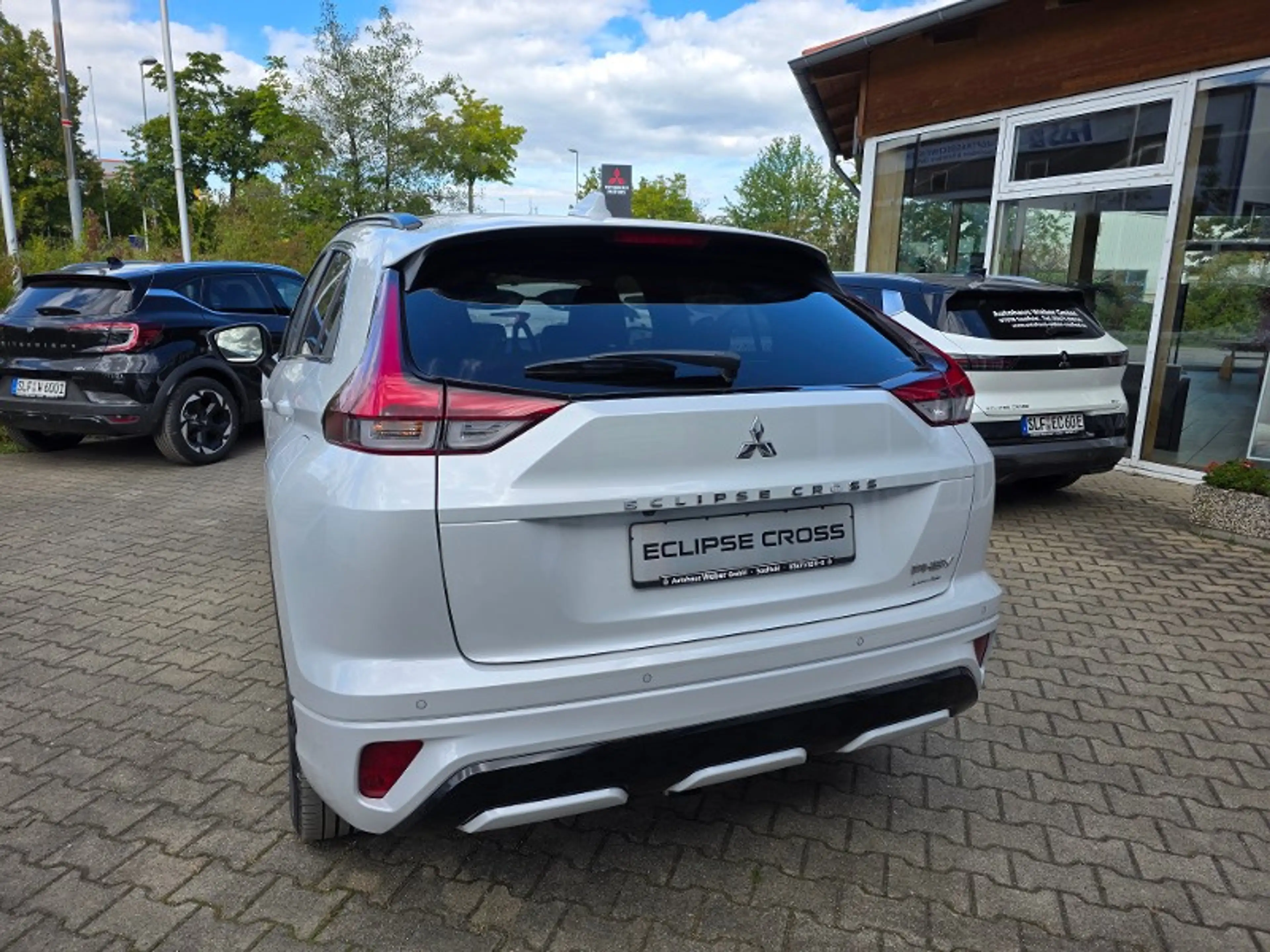 Mitsubishi Eclipse Cross Plug-in Hybrid TOP 4WD Panorama — photo 5