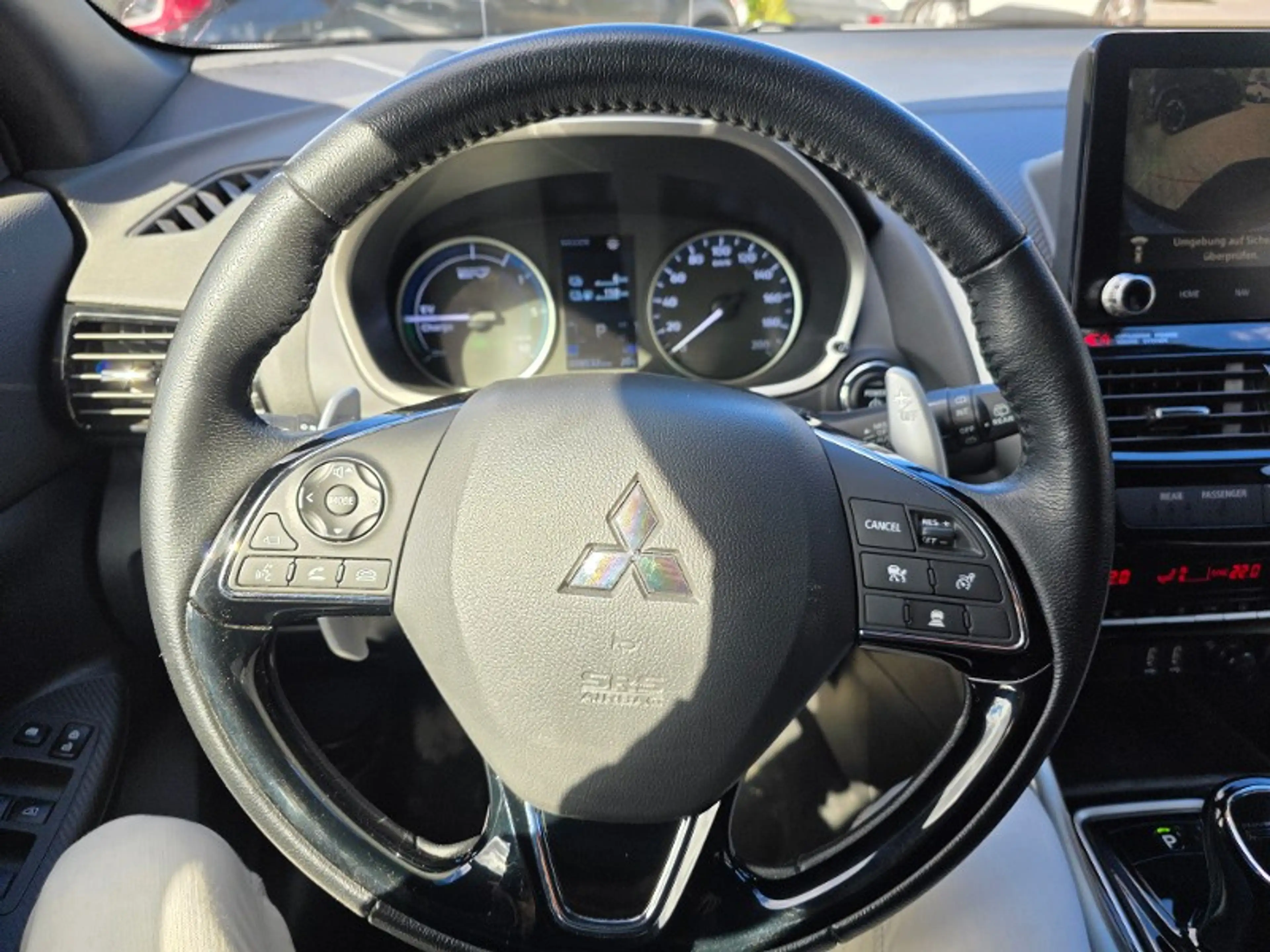 Mitsubishi Eclipse Cross Plug-in Hybrid TOP 4WD Panorama — photo 7