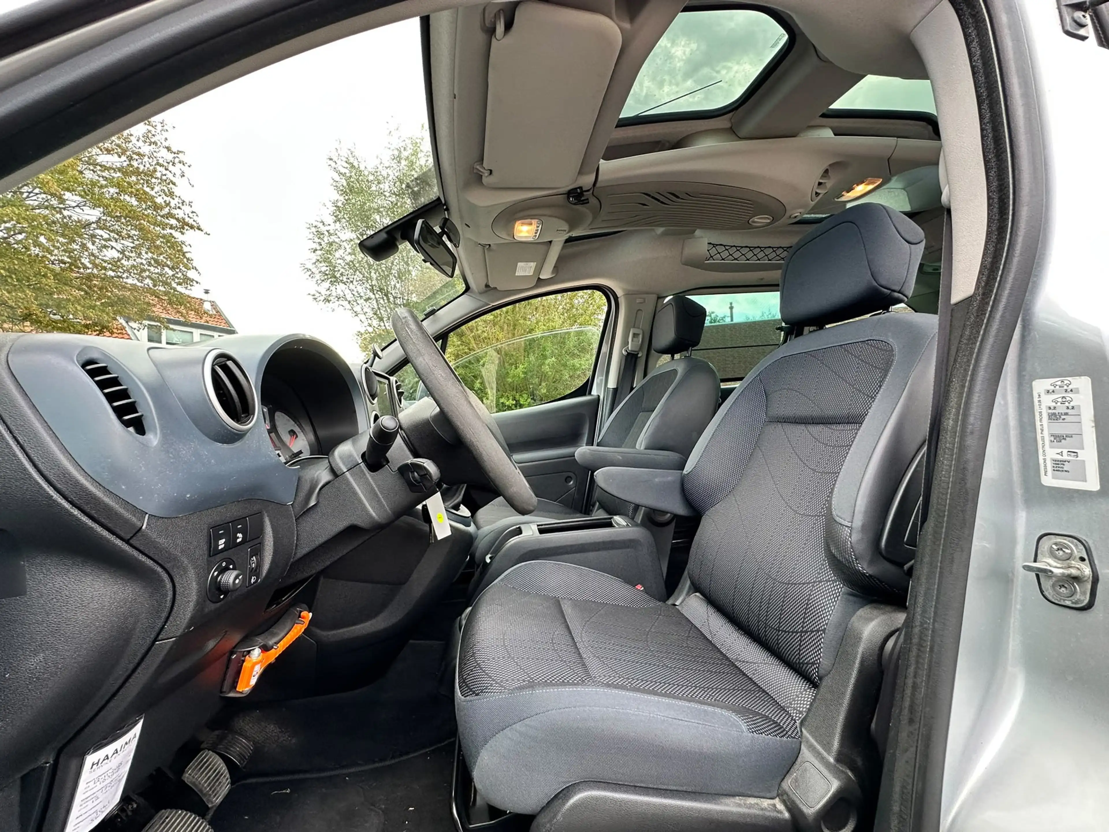Peugeot Partner Tepee 1.6 XR Cruise*Airco*Panoramadak*Trekhaak*Dea — photo 6