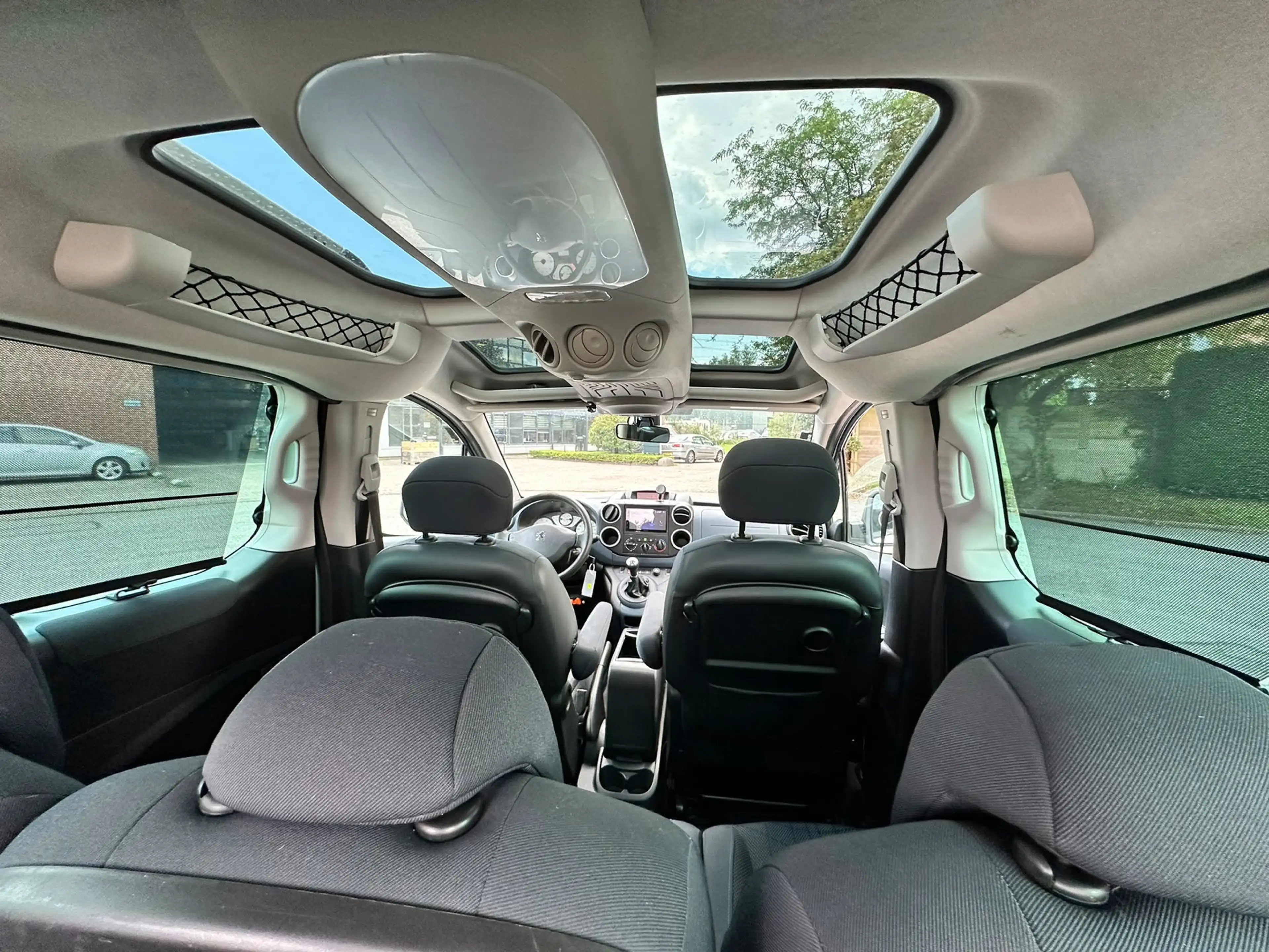Peugeot Partner Tepee 1.6 XR Cruise*Airco*Panoramadak*Trekhaak*Dea — photo 4