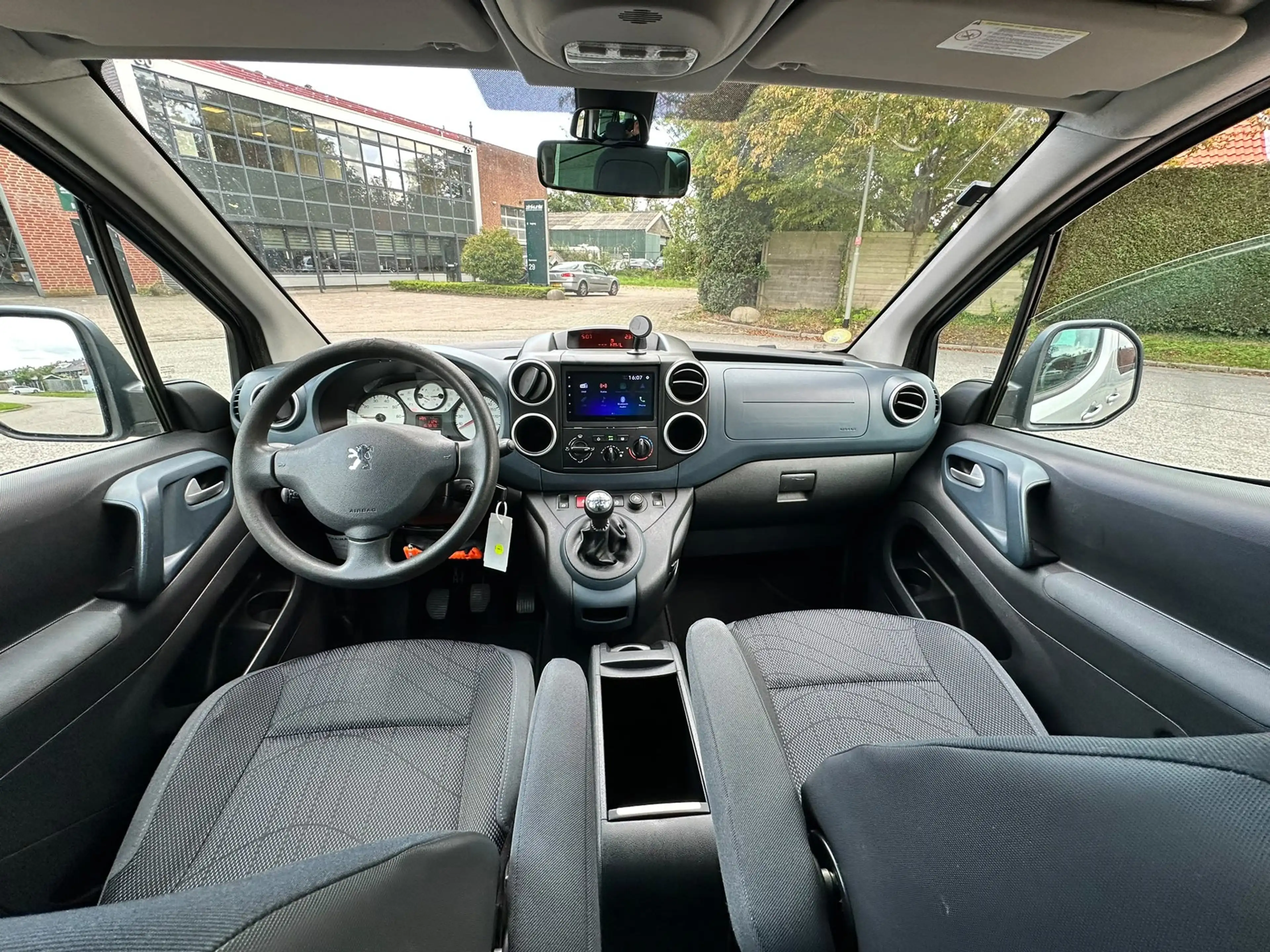Peugeot Partner Tepee 1.6 XR Cruise*Airco*Panoramadak*Trekhaak*Dea — photo 9