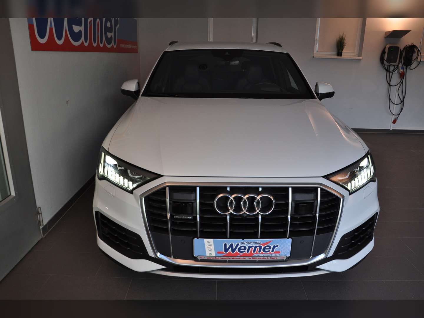 Audi Q7 S Line 55 TFSIe -  - Joinsteer - #2