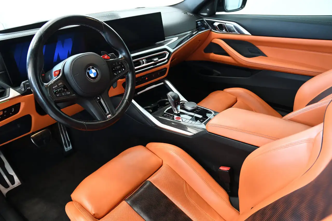 BMW M4 photo BMW M4