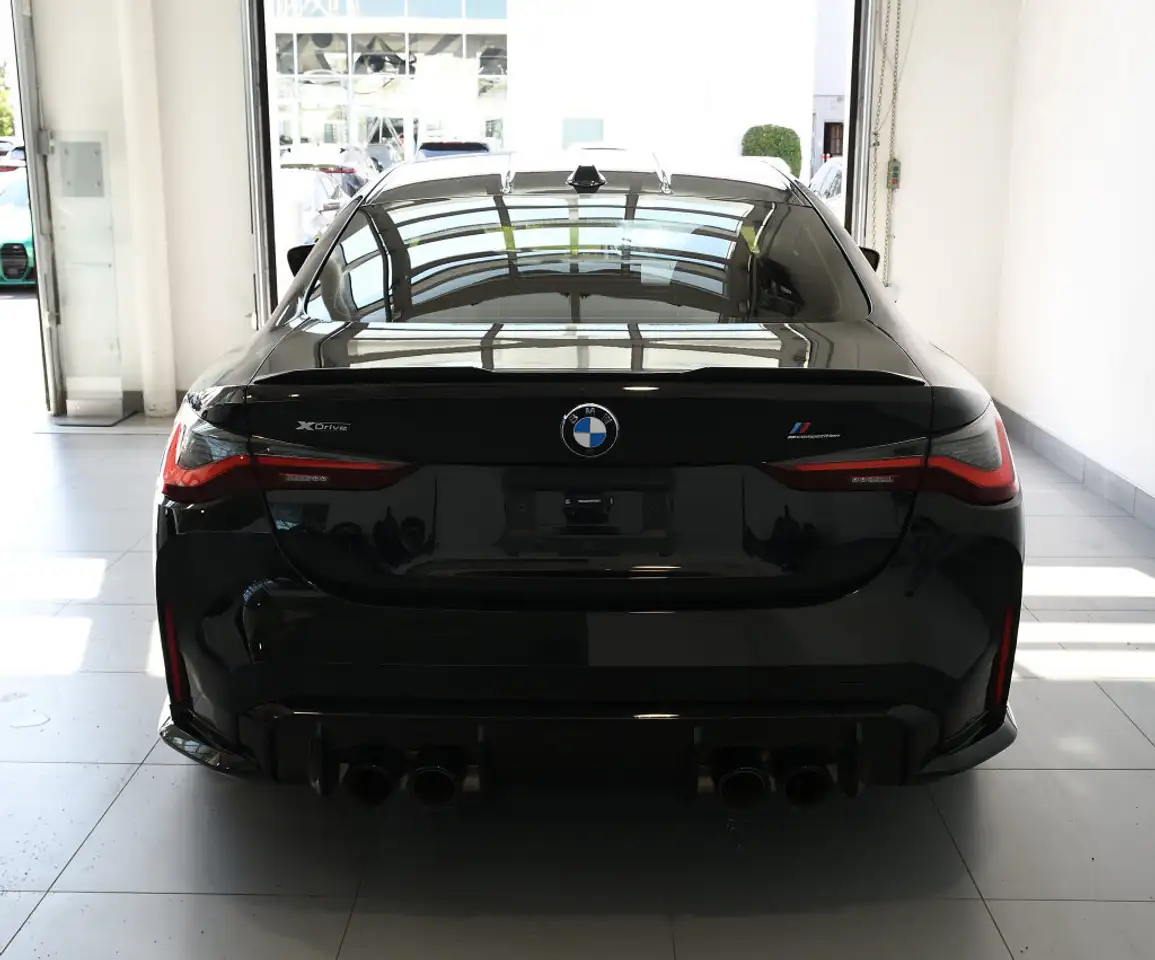 BMW M4 photo BMW M4