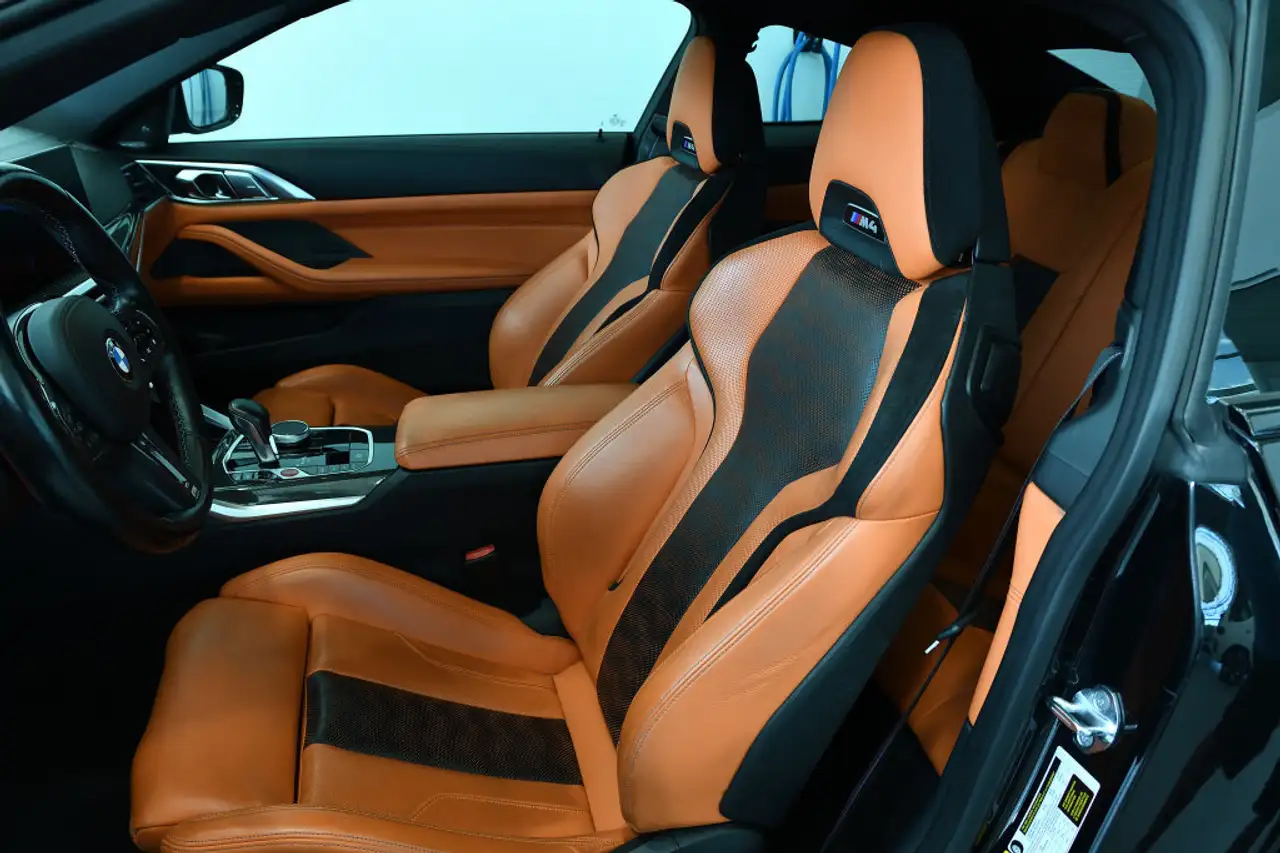 BMW M4 photo BMW M4