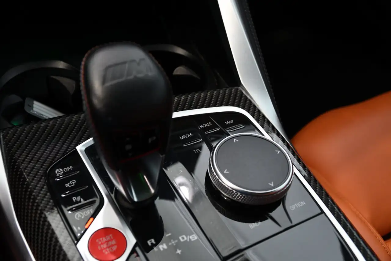 BMW M4 photo BMW M4