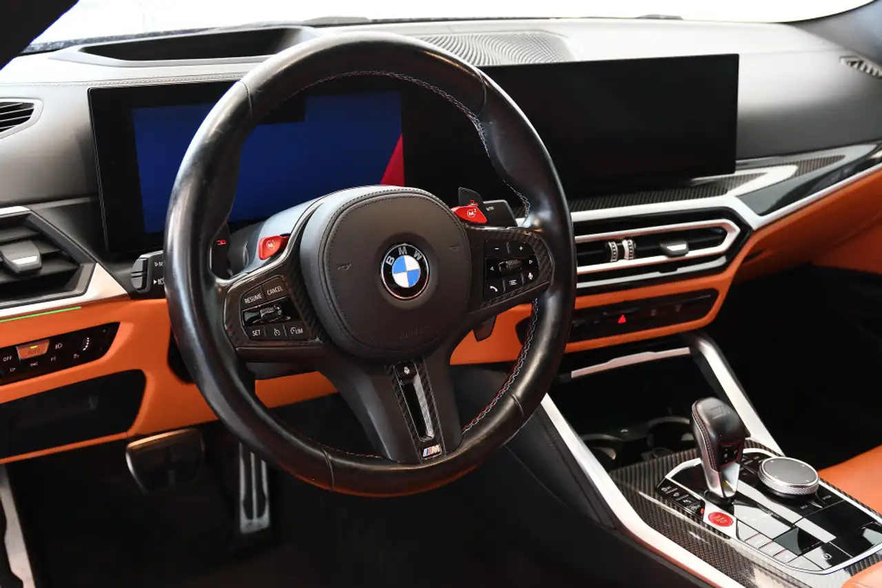 BMW M4 photo BMW M4