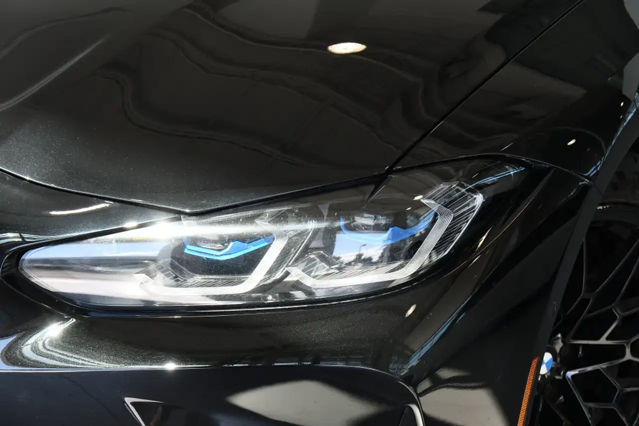 BMW M4 photo BMW M4