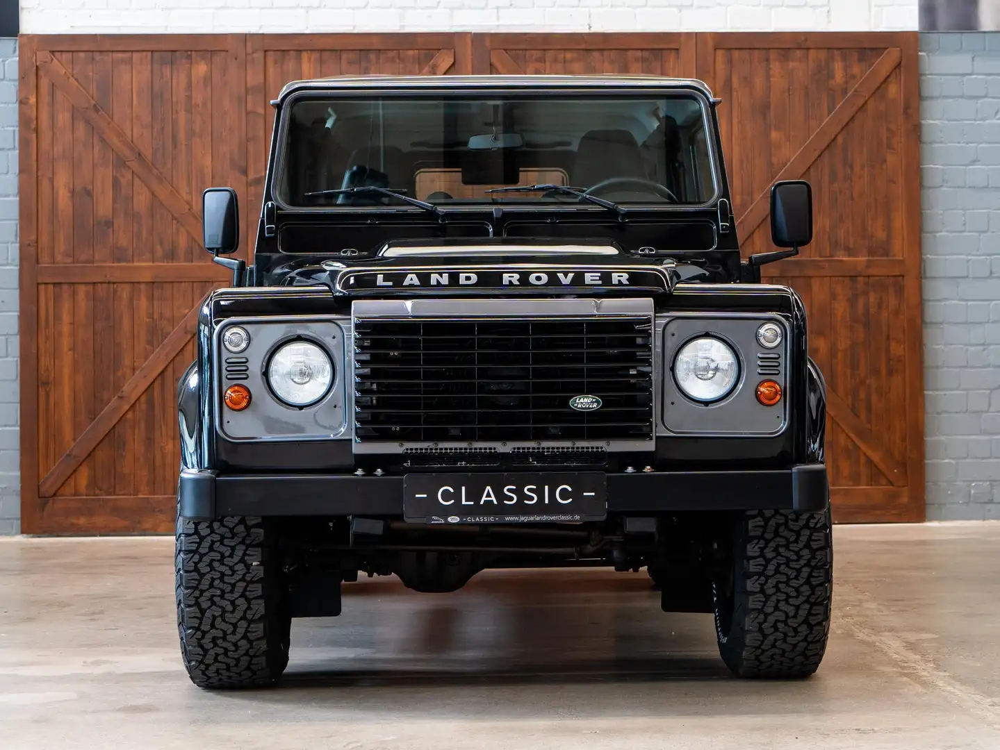 Land Rover Defender Defender 110 DPF Station Wagon LXV WORKS UPGRADE Noir - 2