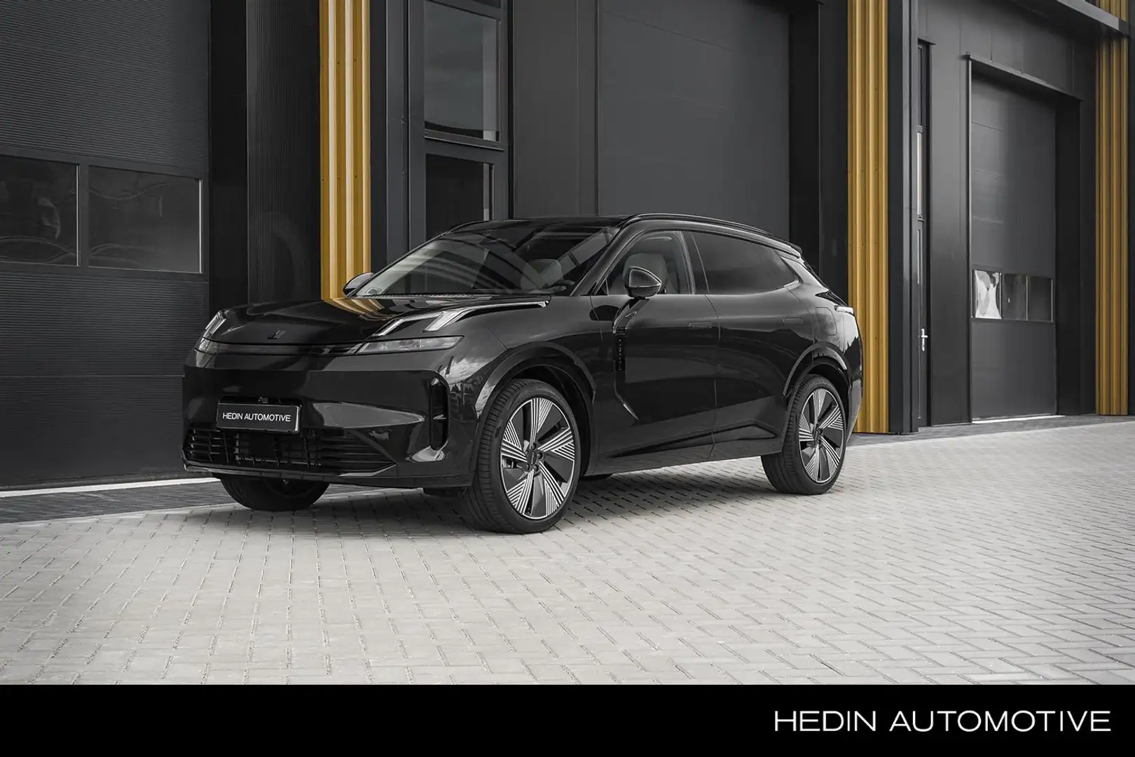 Lynk & Co 08 1.5 More | 200 KM Electrisch | Panorama Dak | Andr Gris - 1