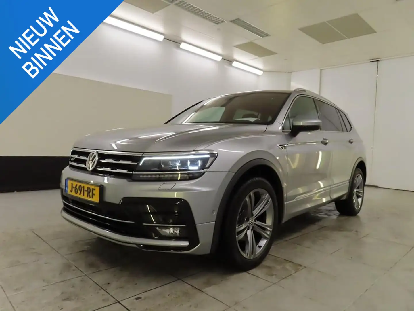 Volkswagen Tiguan Allspace 1.5 TSI HIGHLINE BUSINESS R 7-PERS I LEDER PAKKET Grijs - 1