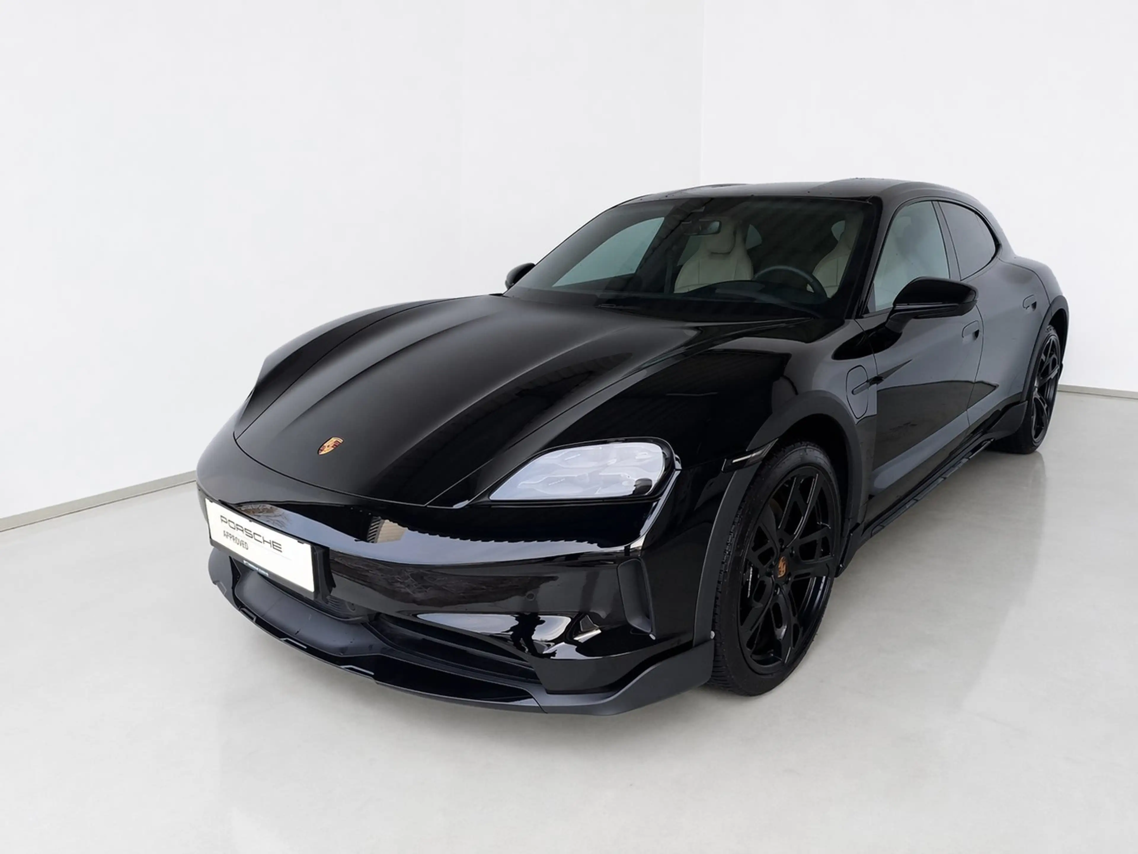 Porsche Taycan 4S Cross Turismo
