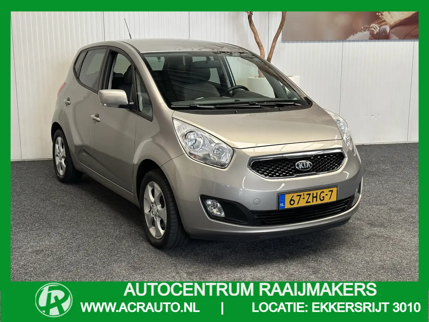 Kia Venga 1.4 CVVT SUPER PACK 5 DEURS NAVIGATIE CLIMATE CONT Grau - 1
