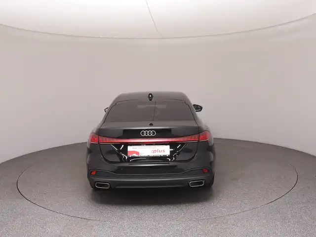 Audi A5 view 6
