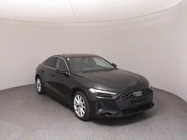 Audi A5 view 2